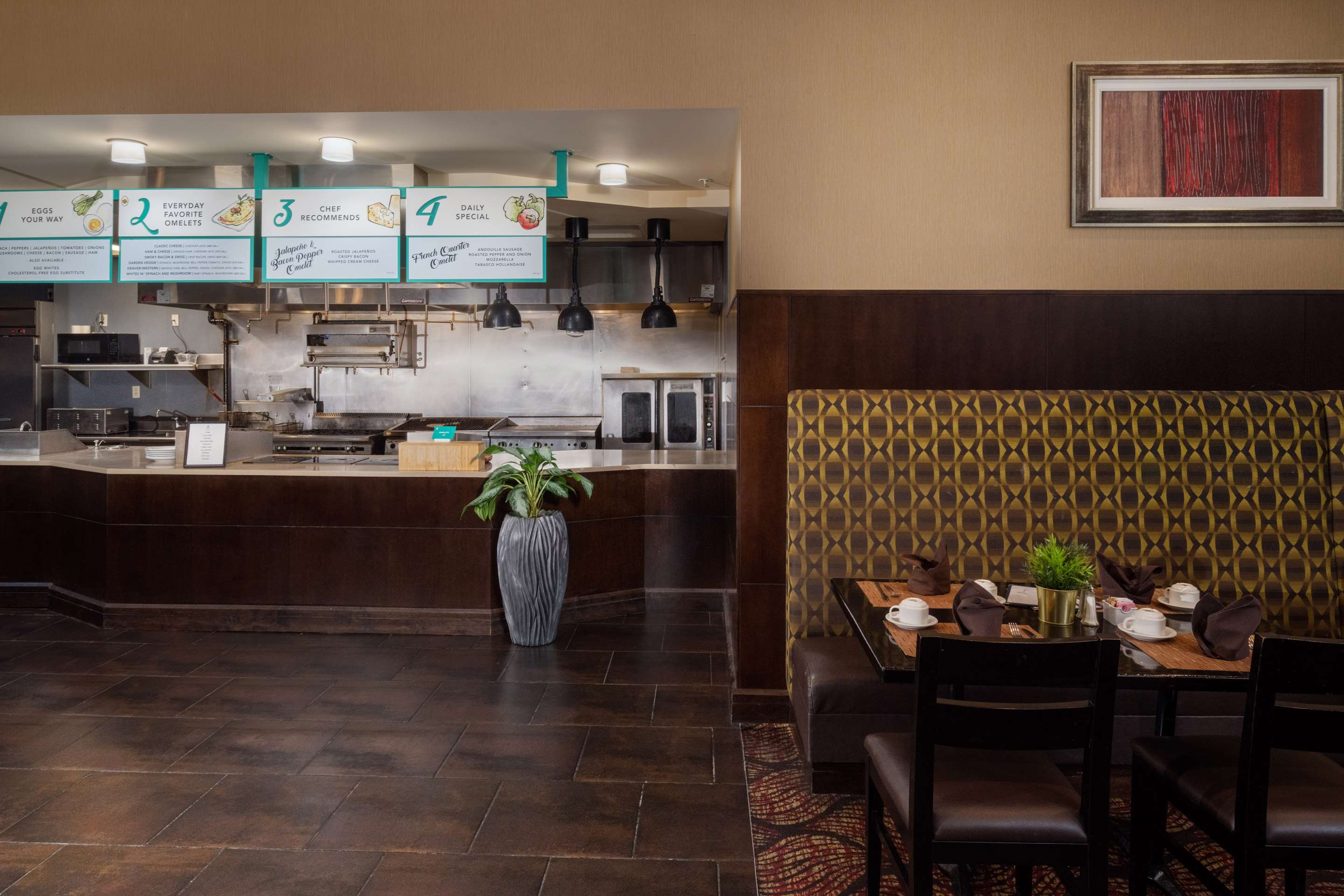 BarLounge | Embassy Suites by Hilton St. Louis Downtown