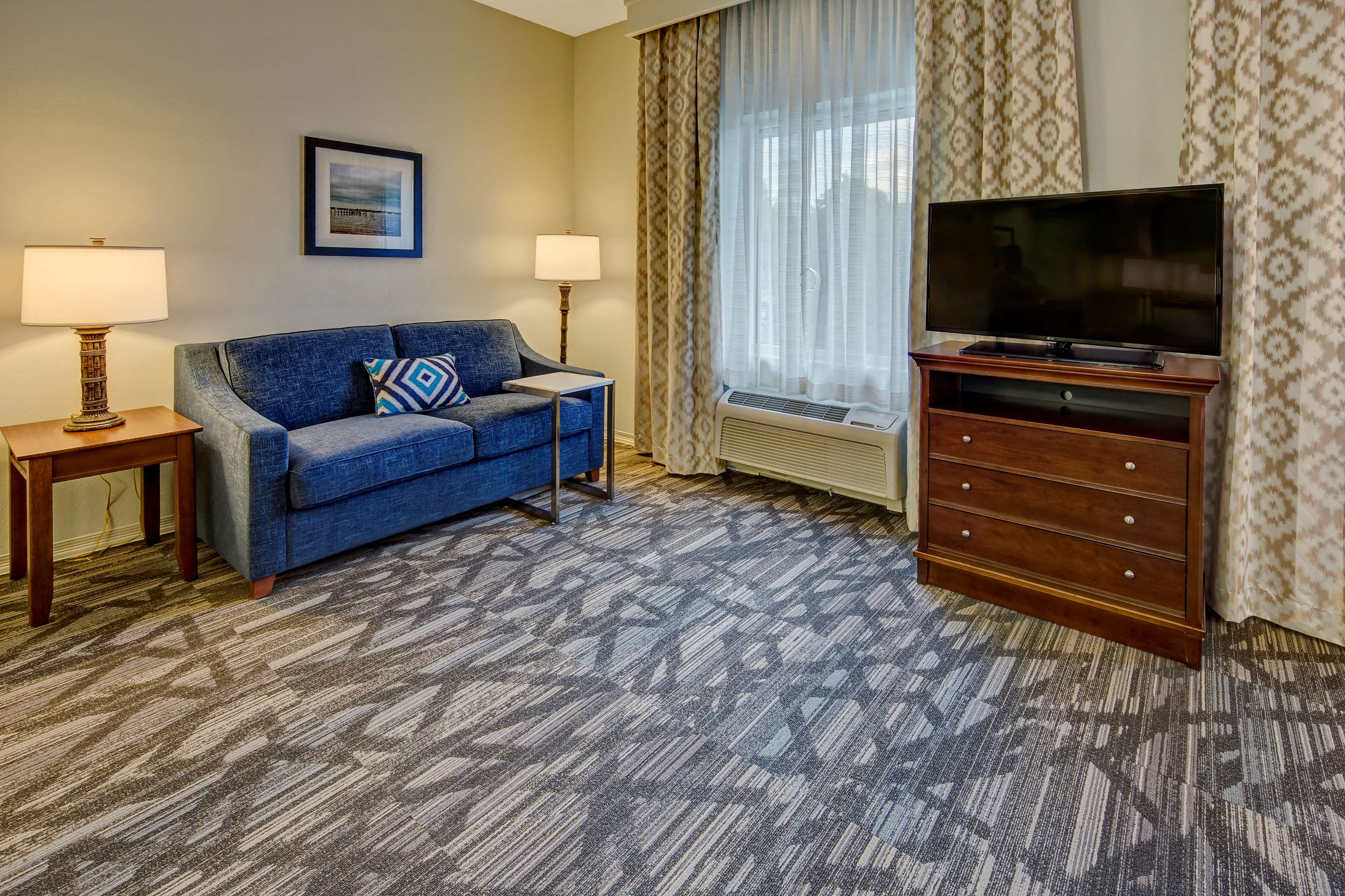 Guest room
