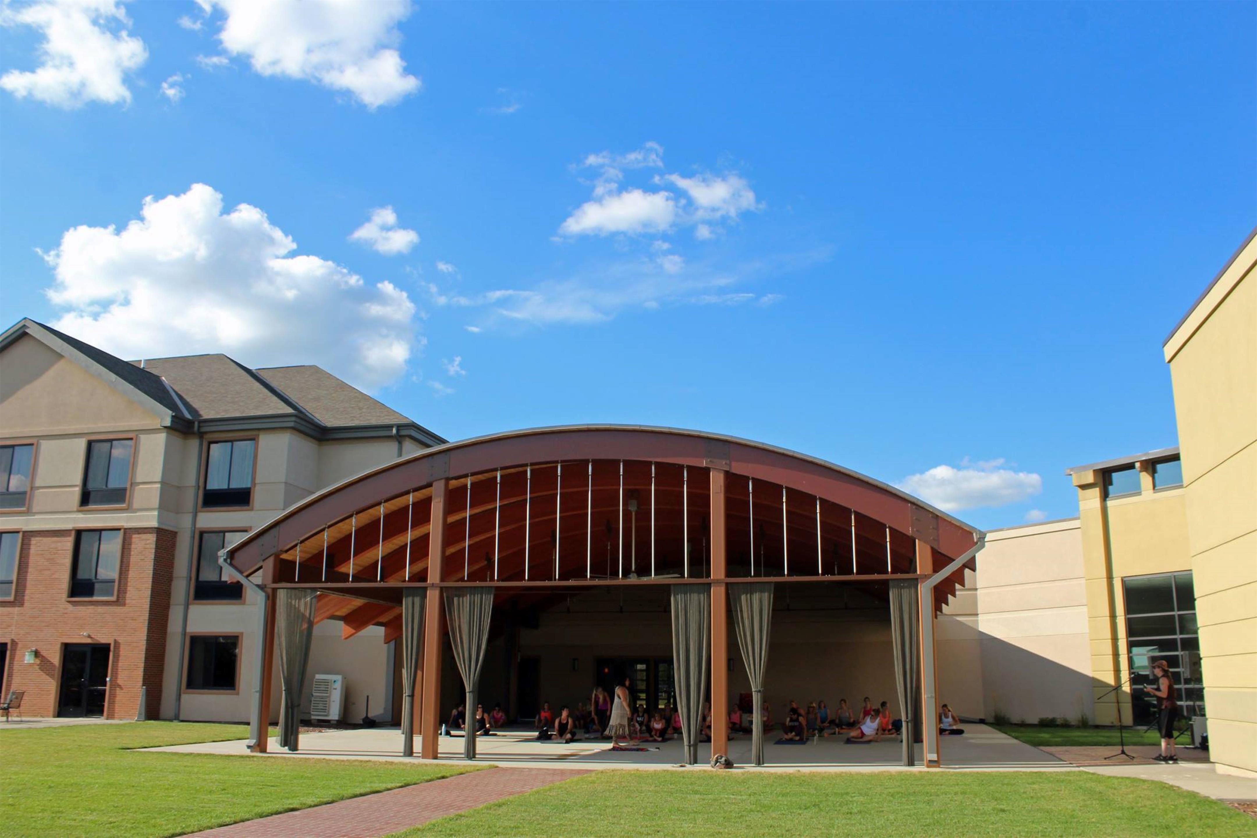 Exterior | Hilton Garden Inn Sioux City Riverfront