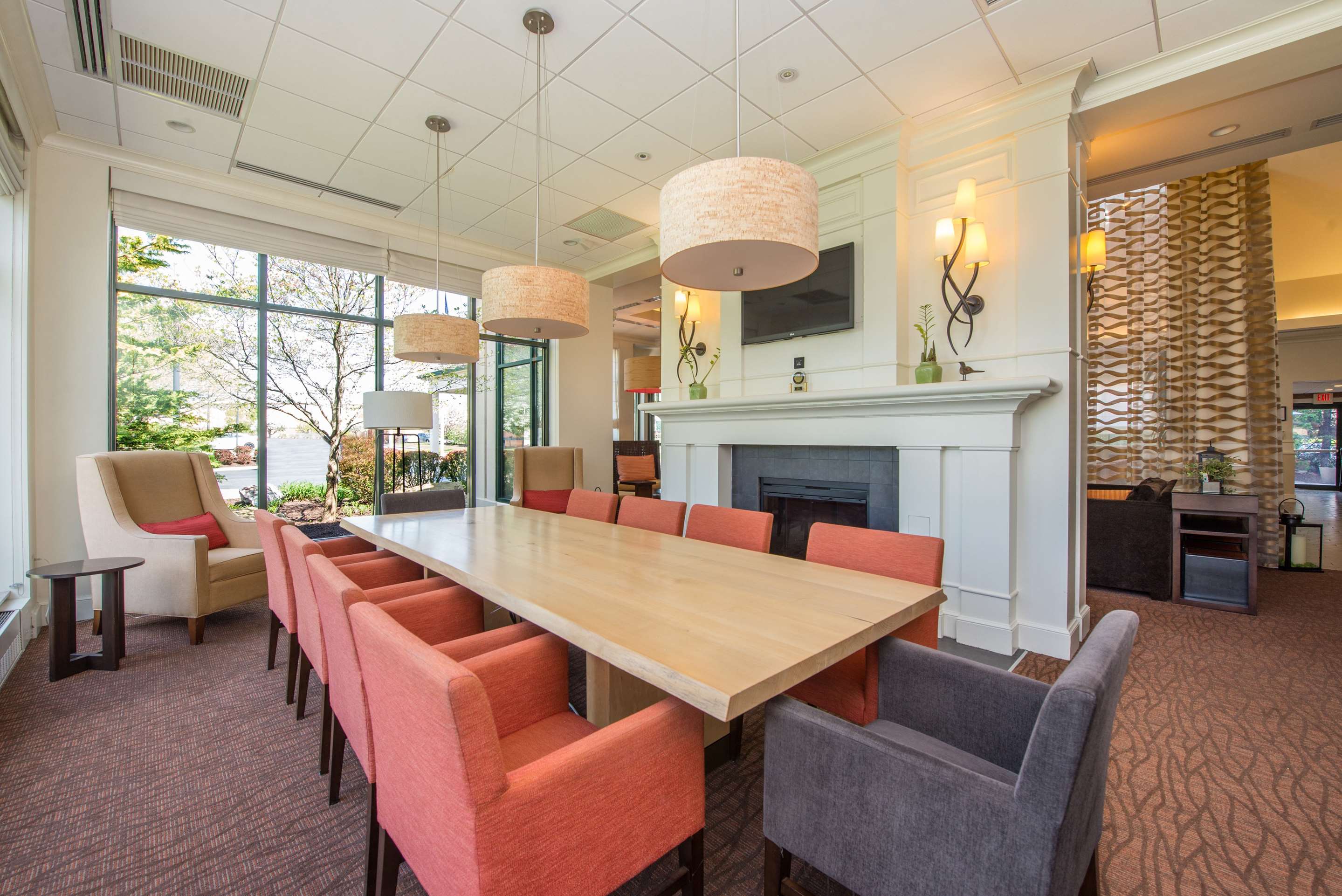Lobby | Hilton Garden Inn Fishkill