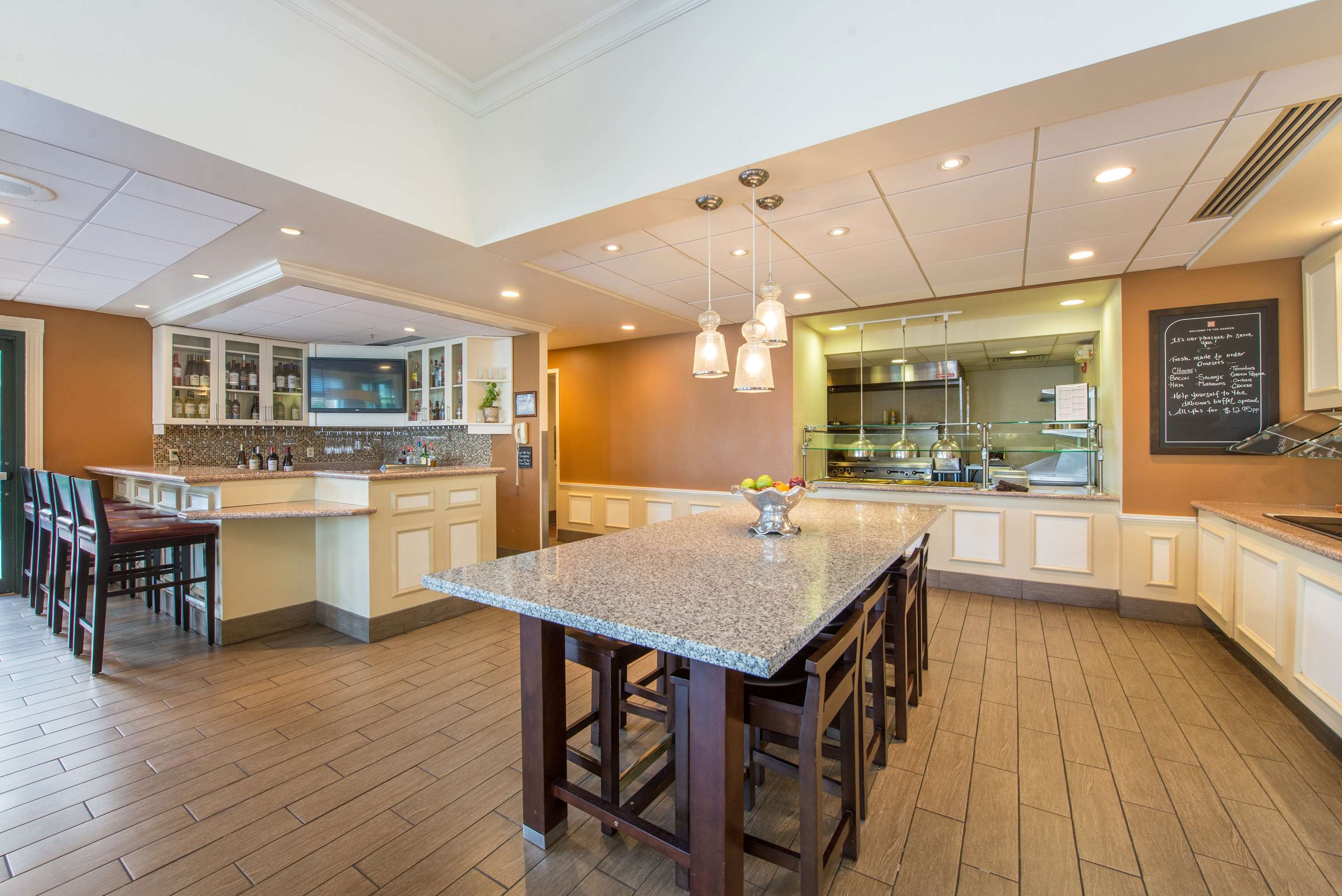 BarLounge | Hilton Garden Inn Fishkill