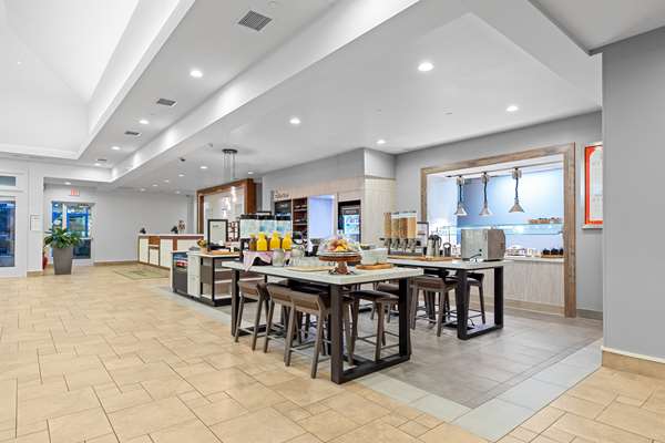 Amenities - Hilton Garden Inn Auburn