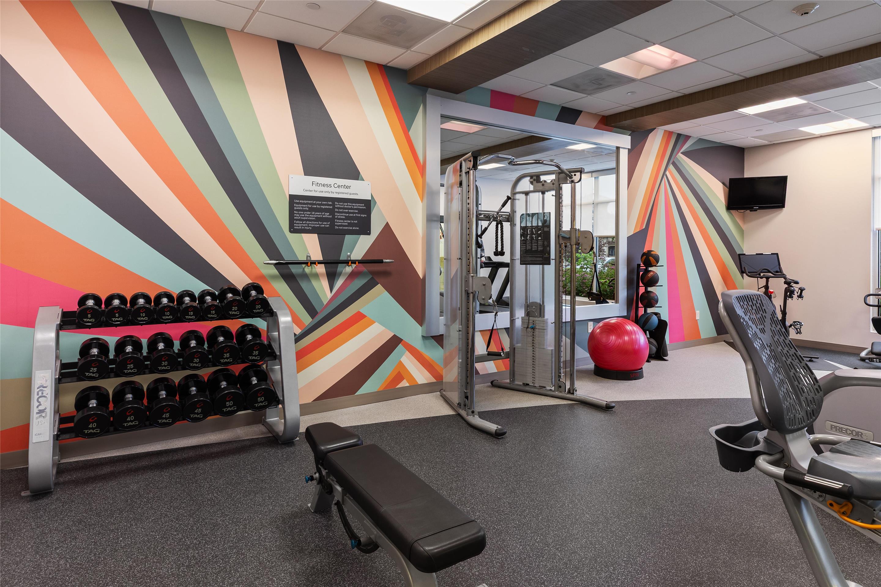 Health club fitness center gym | Hilton Garden Inn Auburn