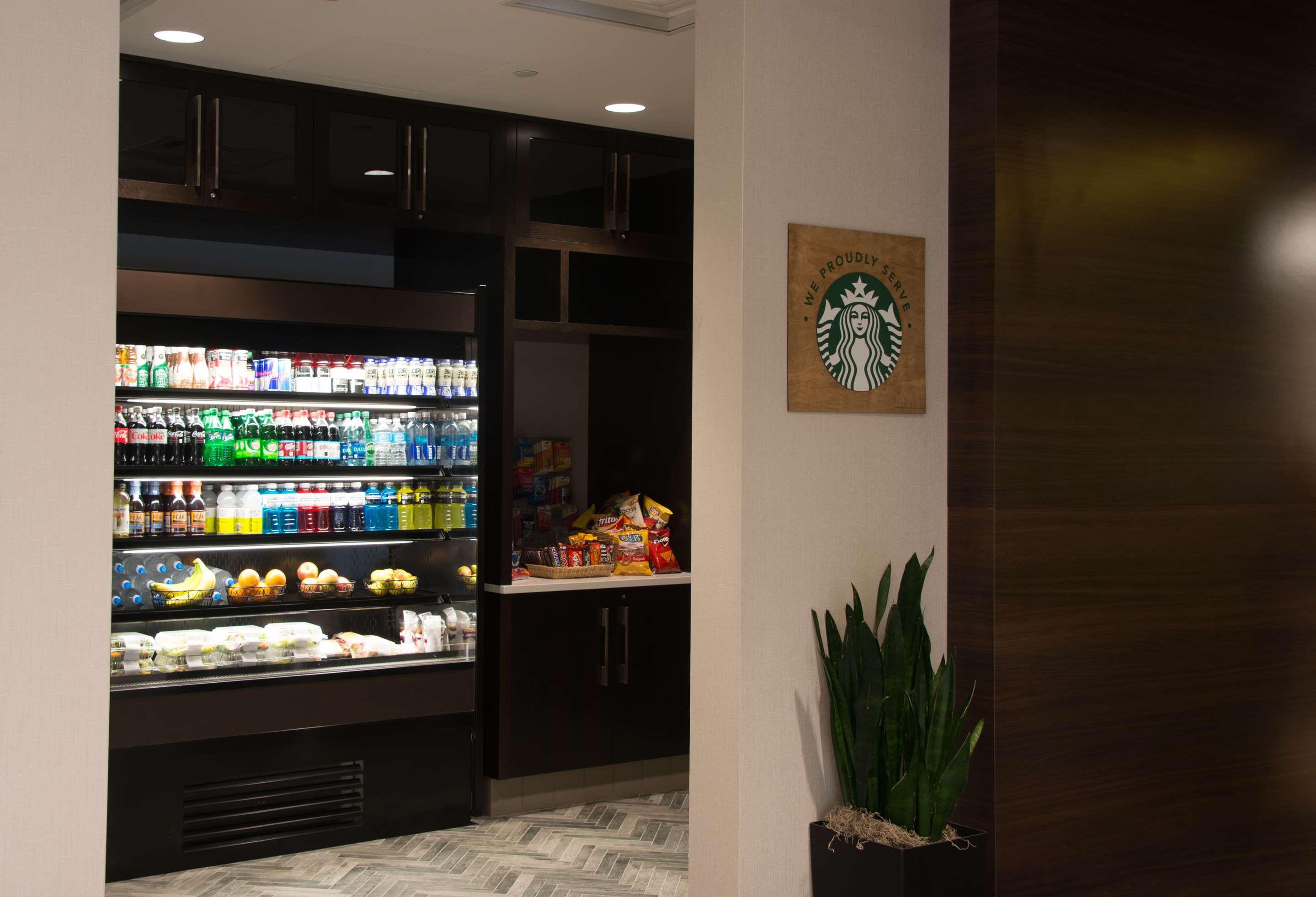 Restaurant | DoubleTree by Hilton Hotel Syracuse