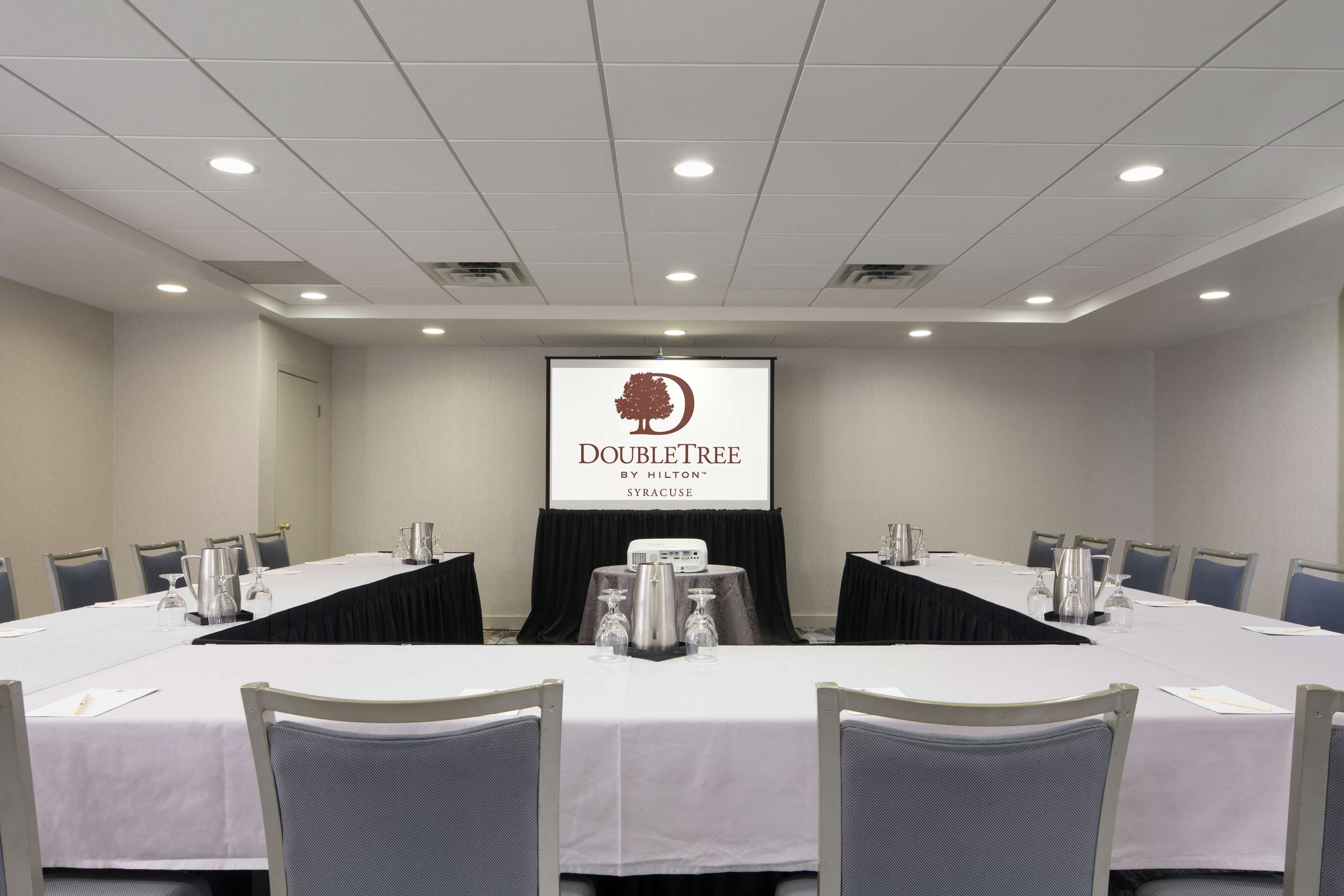 Meeting Room | DoubleTree by Hilton Hotel Syracuse