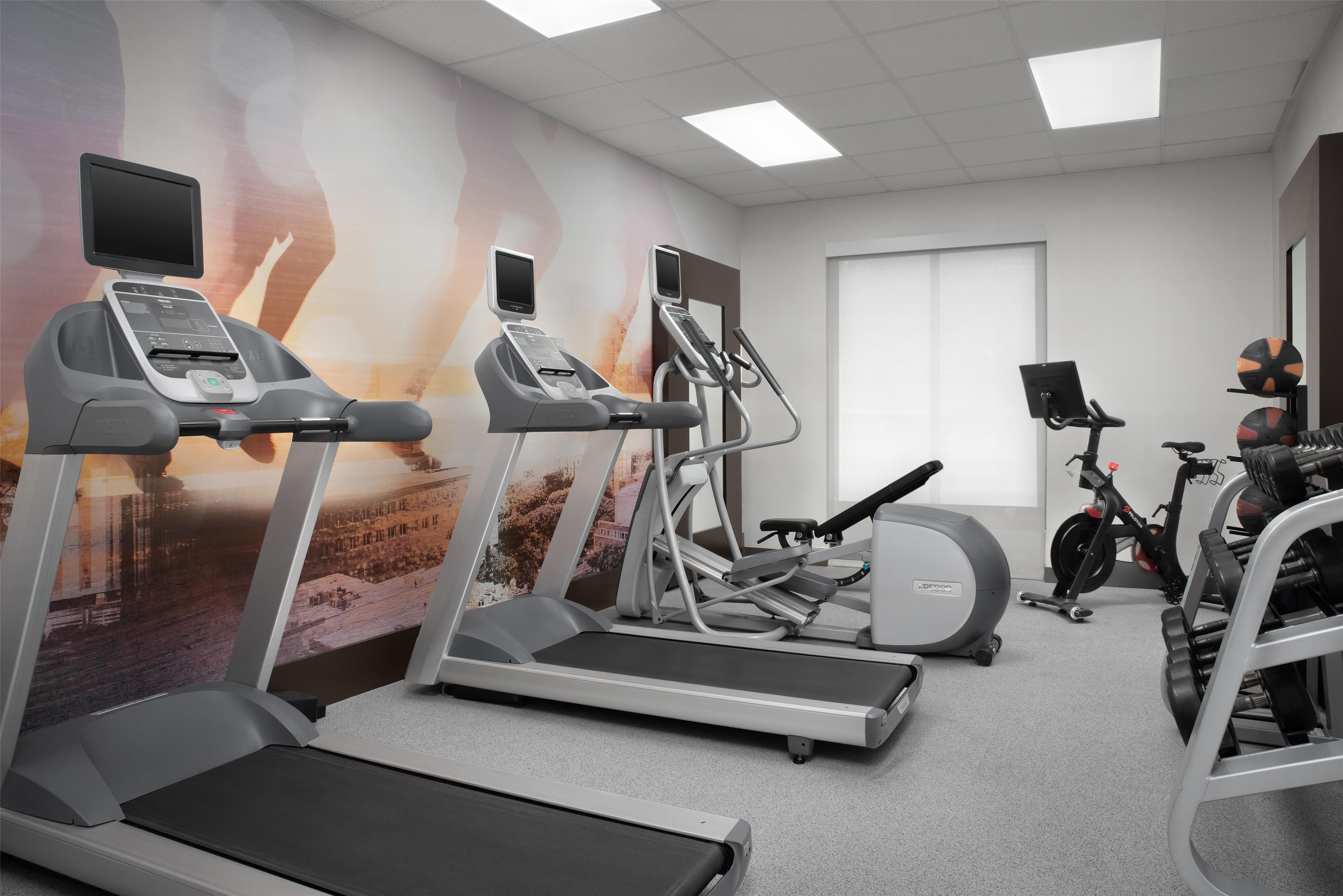 Health club fitness center gym | Hilton Garden Inn Tallahassee Central