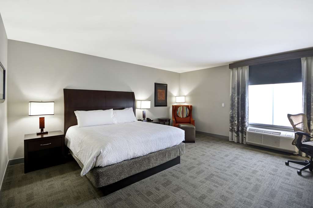 Hilton Garden Inn Toledo Perrysburg - Tap to explore photos