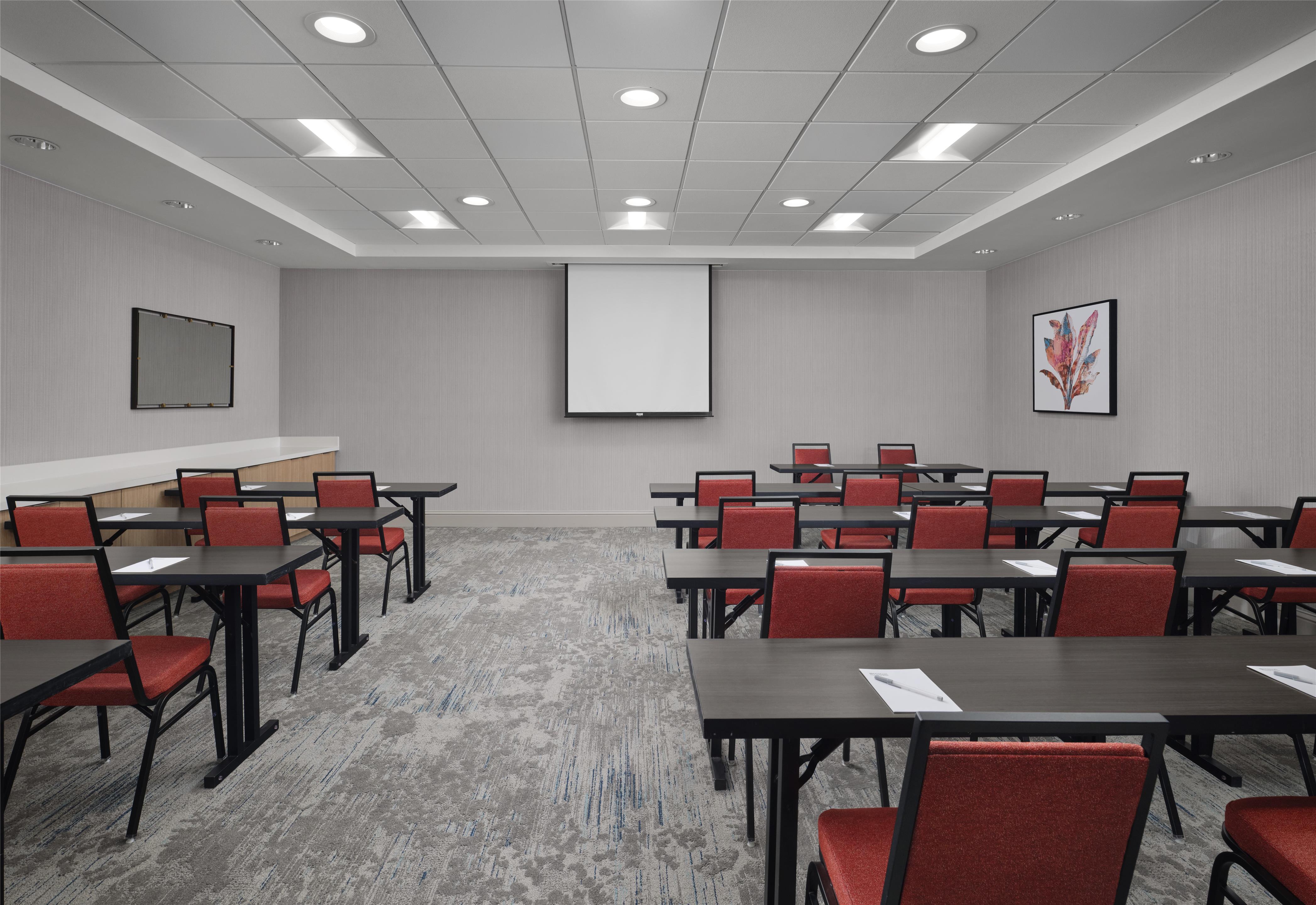 Meeting Room | Hilton Garden Inn Tampa East/Brandon