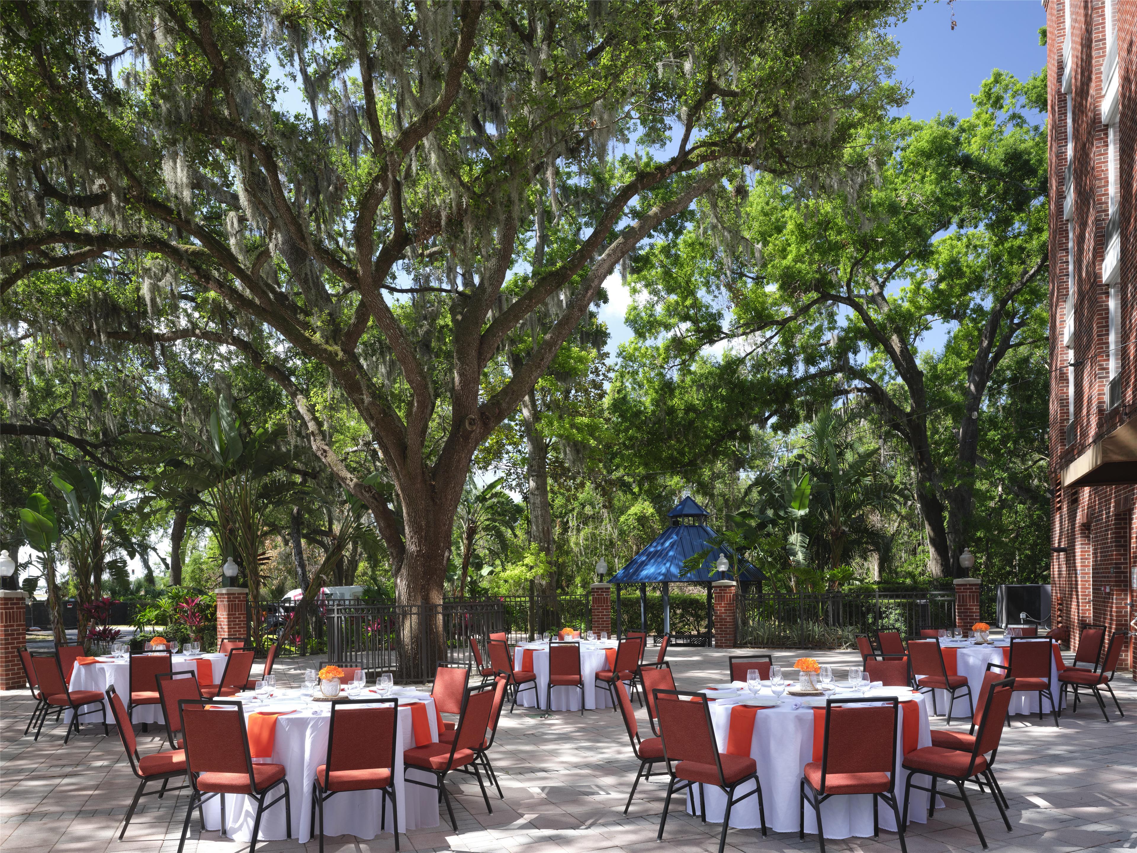 Exterior | Hilton Garden Inn Tampa East/Brandon
