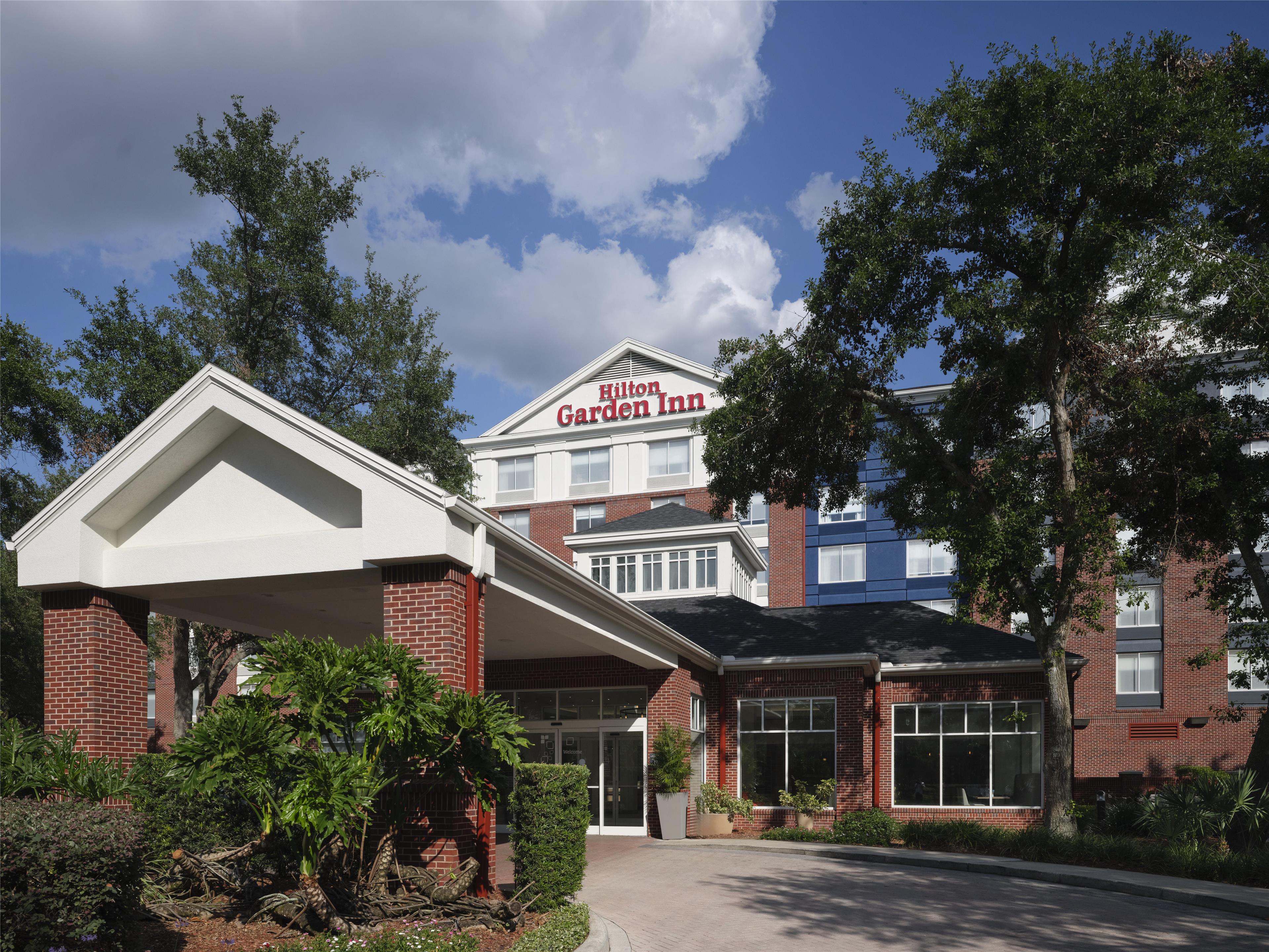 Exterior | Hilton Garden Inn Tampa East/Brandon