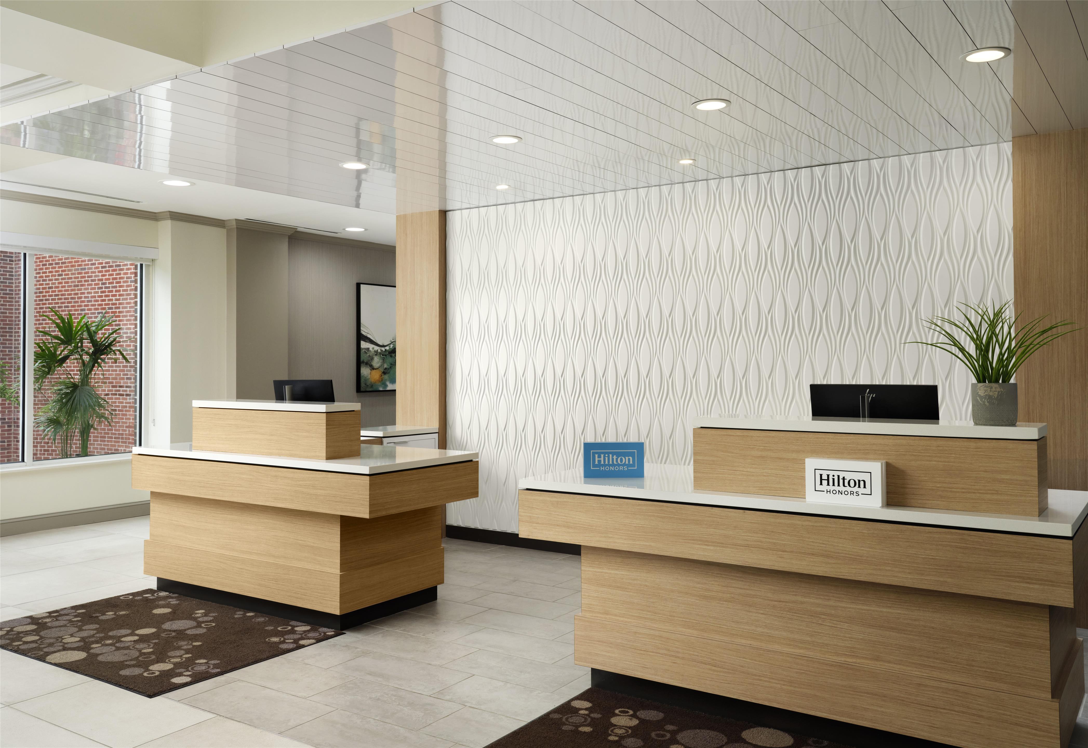Reception | Hilton Garden Inn Tampa East/Brandon