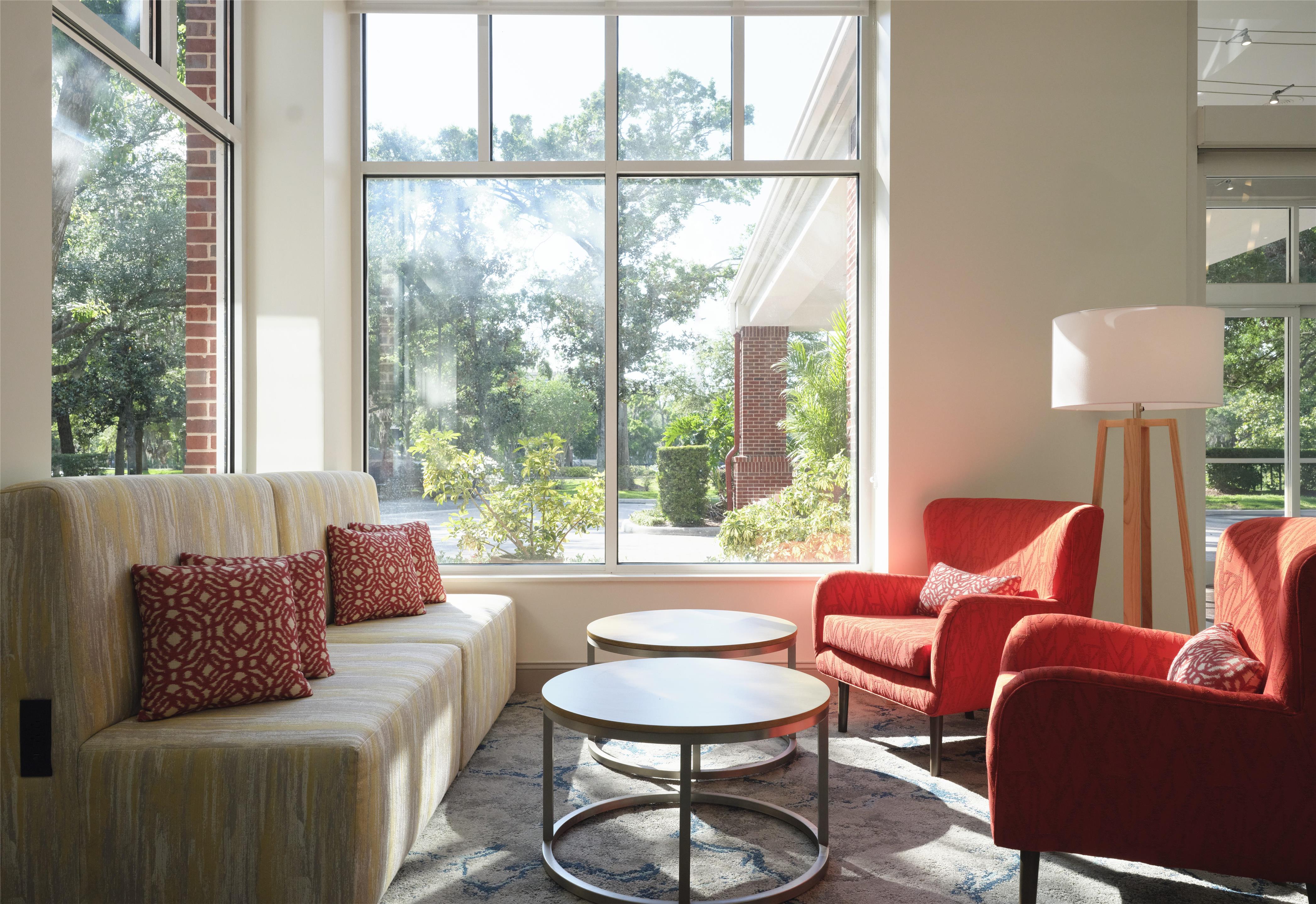 Lobby | Hilton Garden Inn Tampa East/Brandon