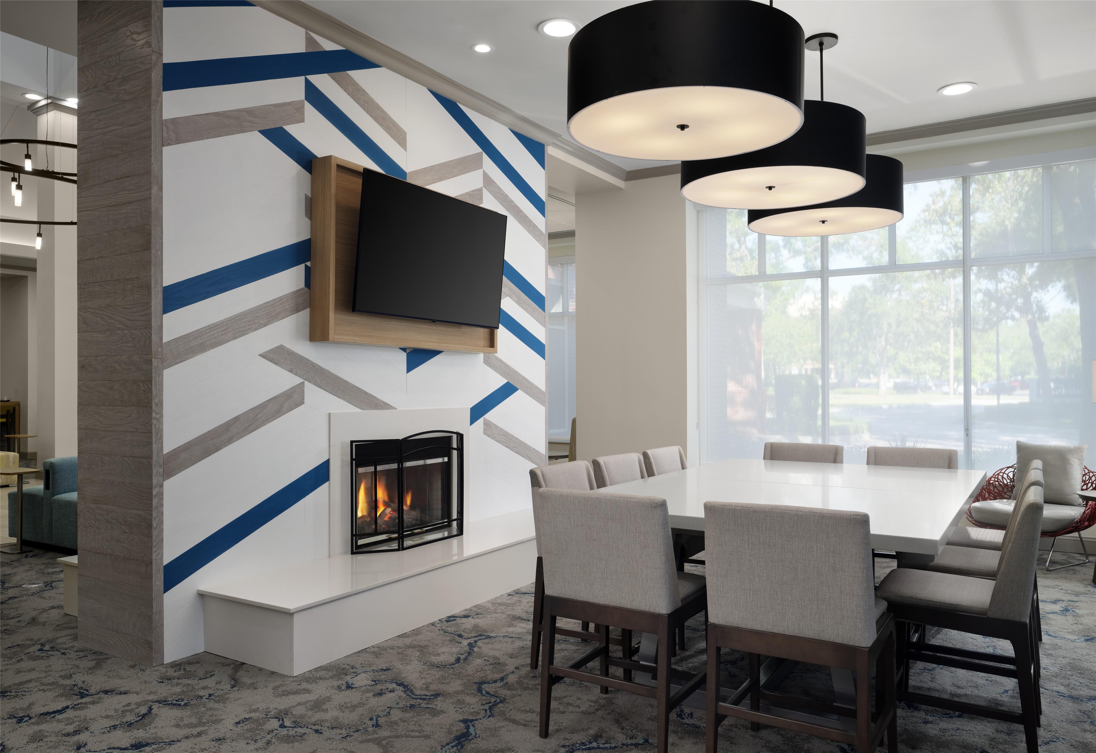 Lobby | Hilton Garden Inn Tampa East/Brandon