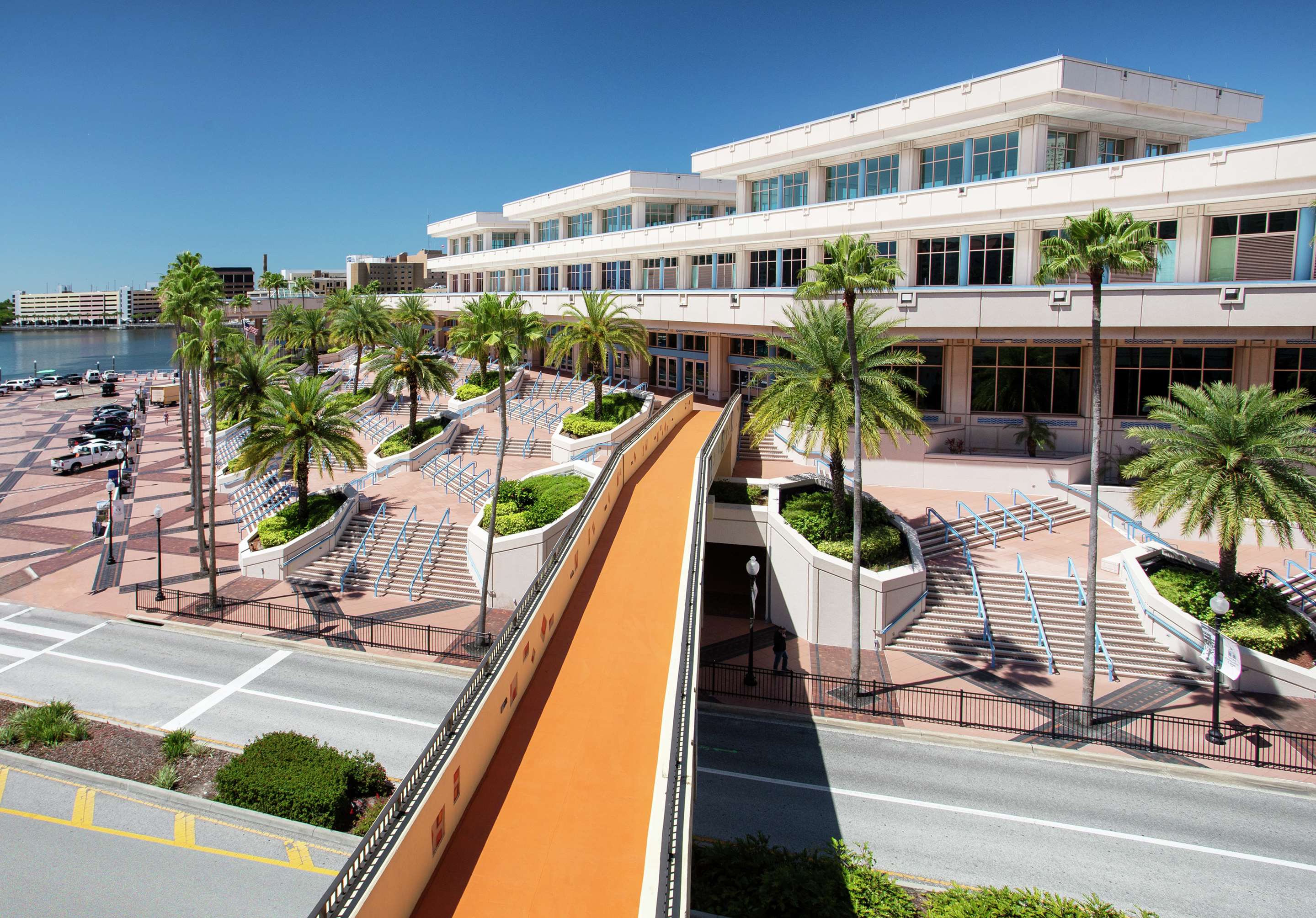 Exterior | Embassy Suites by Hilton Tampa Downtown Convention Center