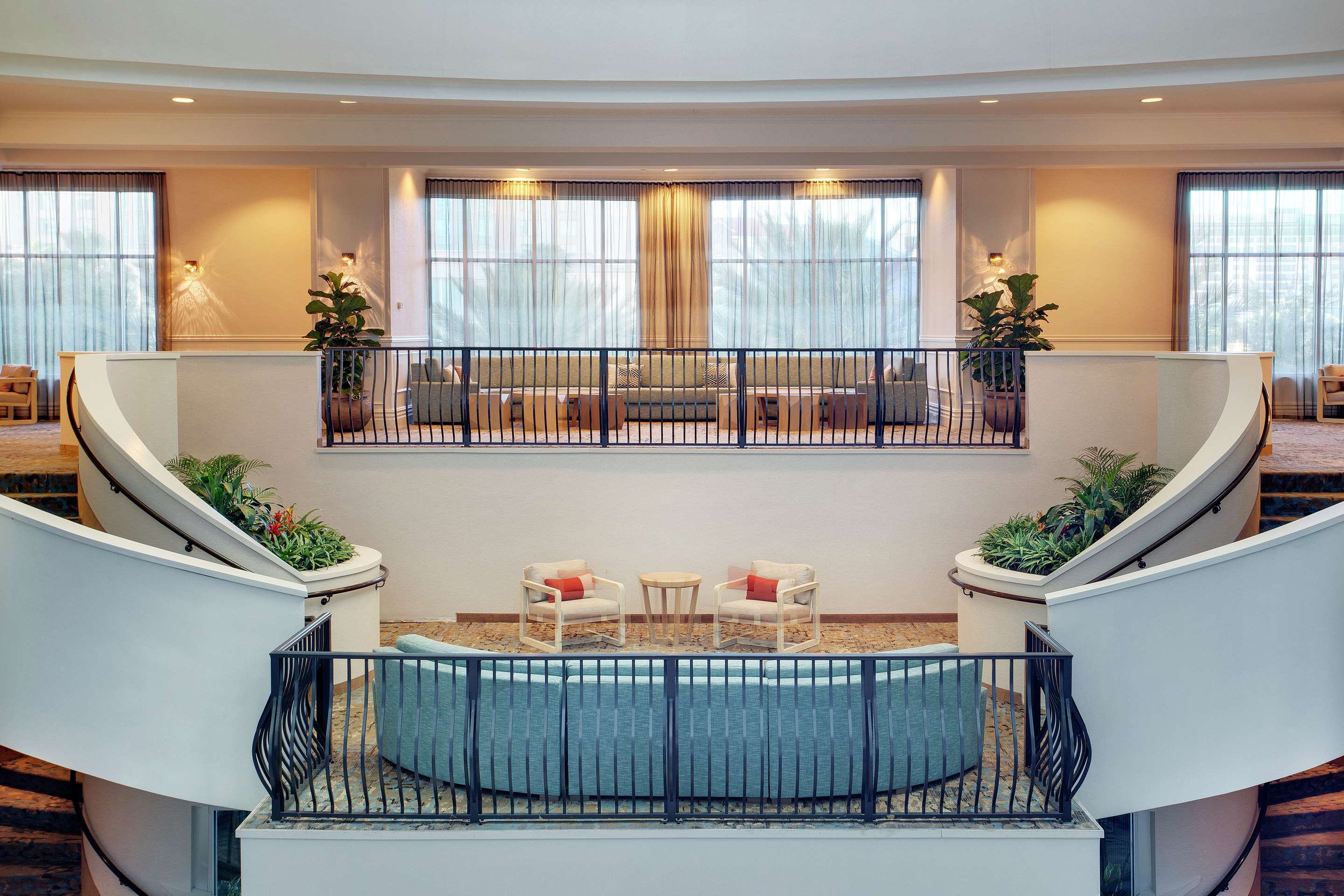 Lobby | Embassy Suites by Hilton Tampa Downtown Convention Center