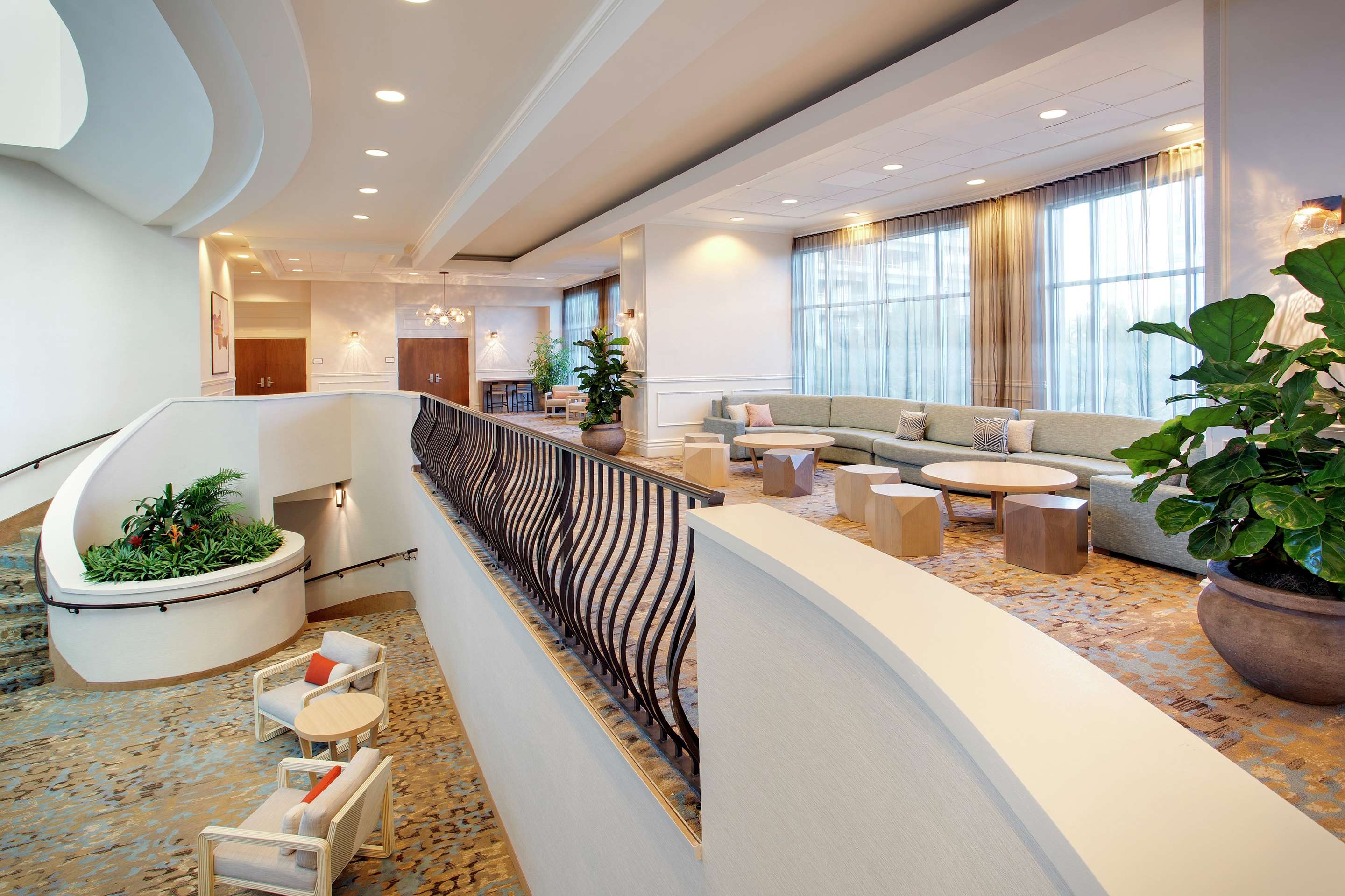 Lobby | Embassy Suites by Hilton Tampa Downtown Convention Center