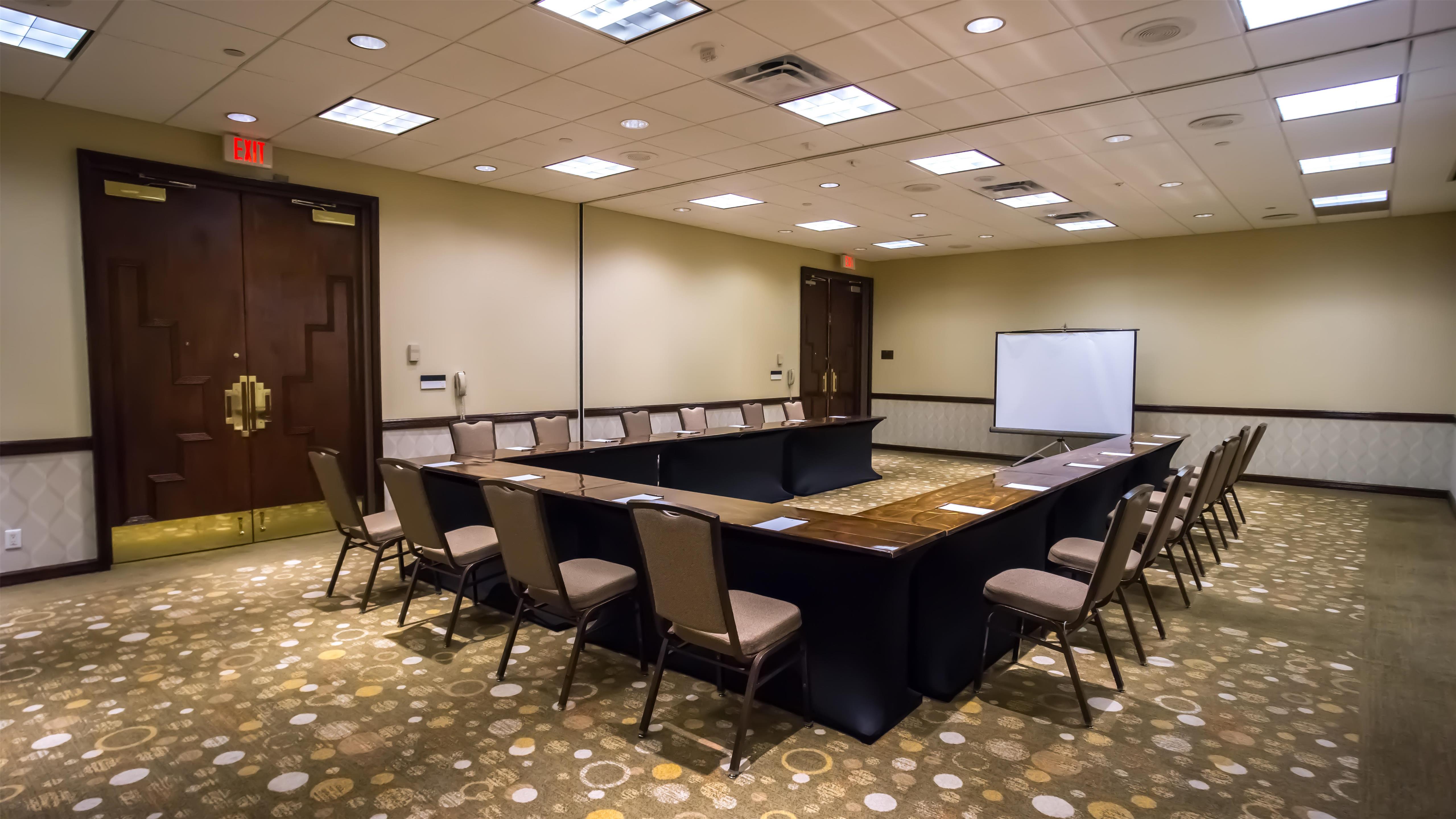 Meeting Room | Embassy Suites by Hilton Tampa Airport Westshore