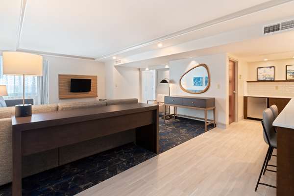  - Embassy Suites Busch Gardens Tampa