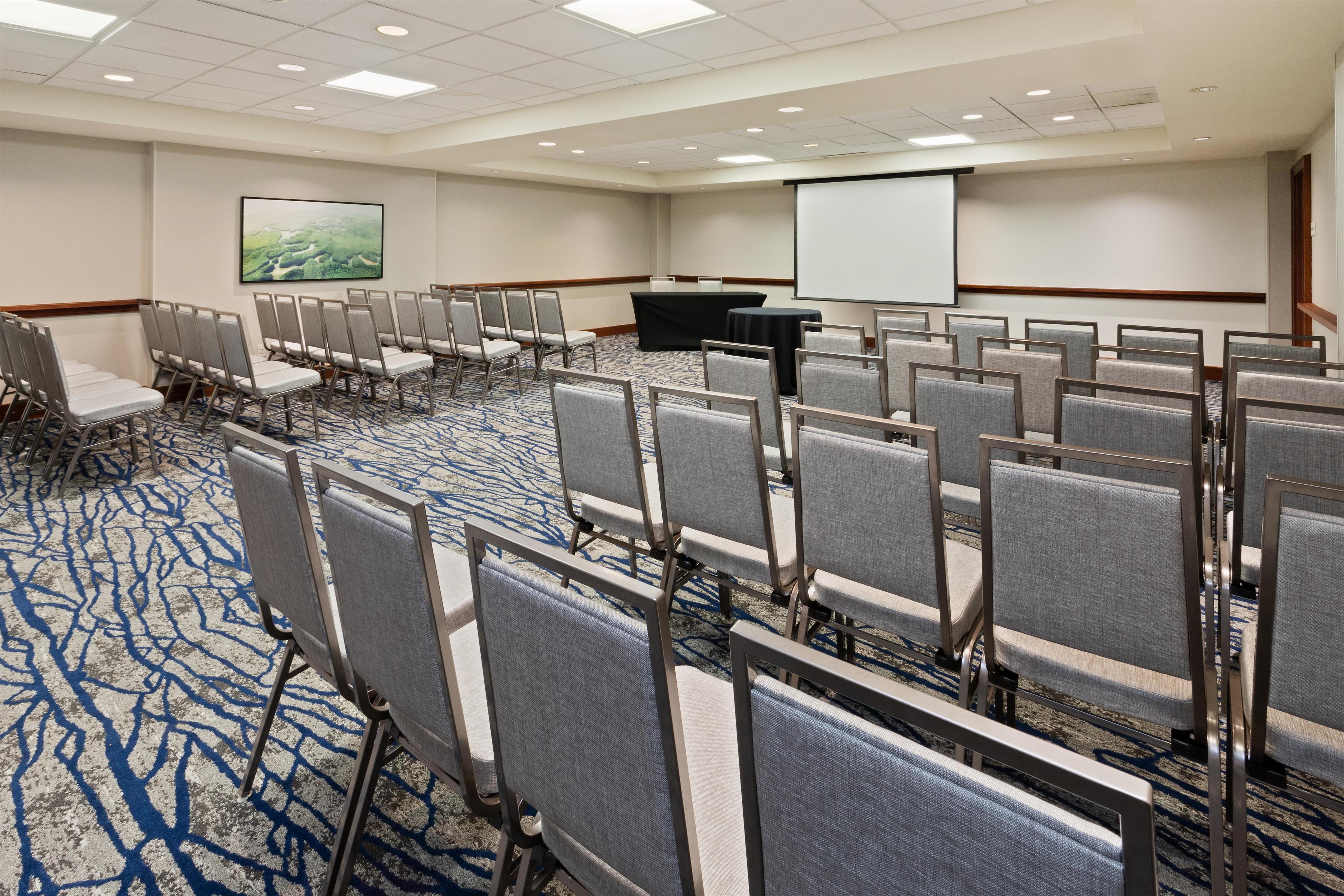Meeting Room | Embassy Suites by Hilton Tampa USF Near Busch Gardens
