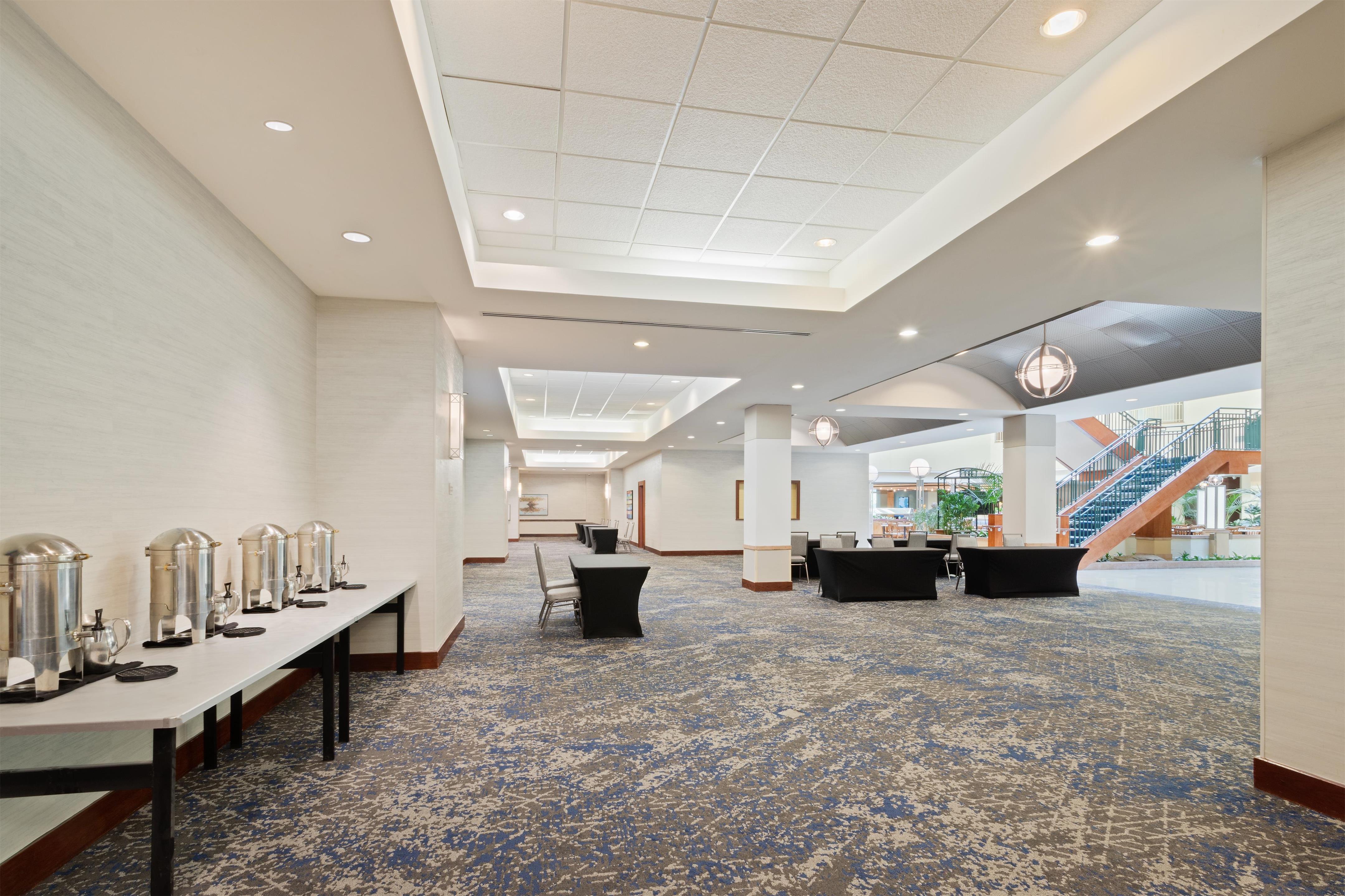 Meeting Room | Embassy Suites by Hilton Tampa USF Near Busch Gardens