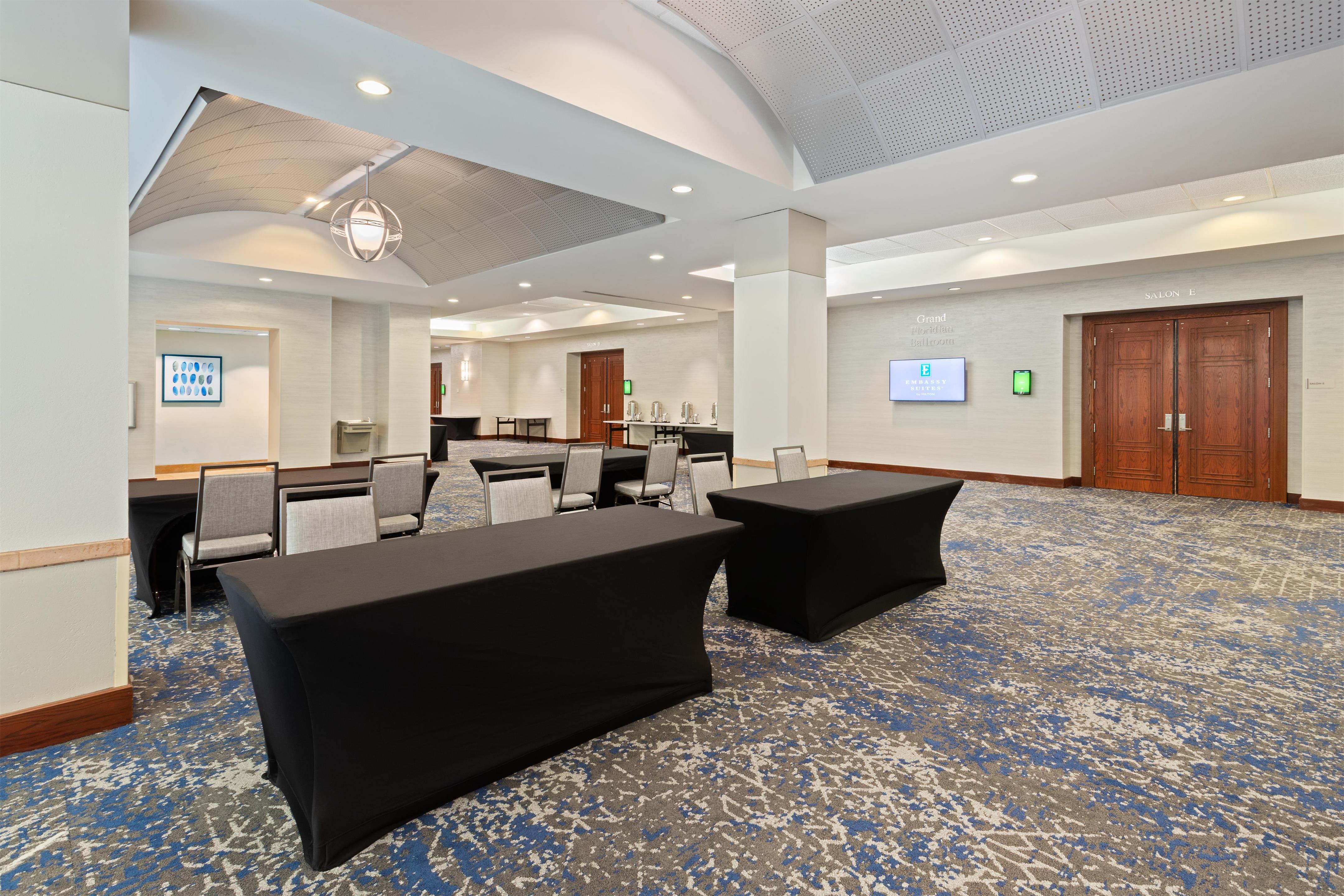 Meeting Room | Embassy Suites by Hilton Tampa USF Near Busch Gardens