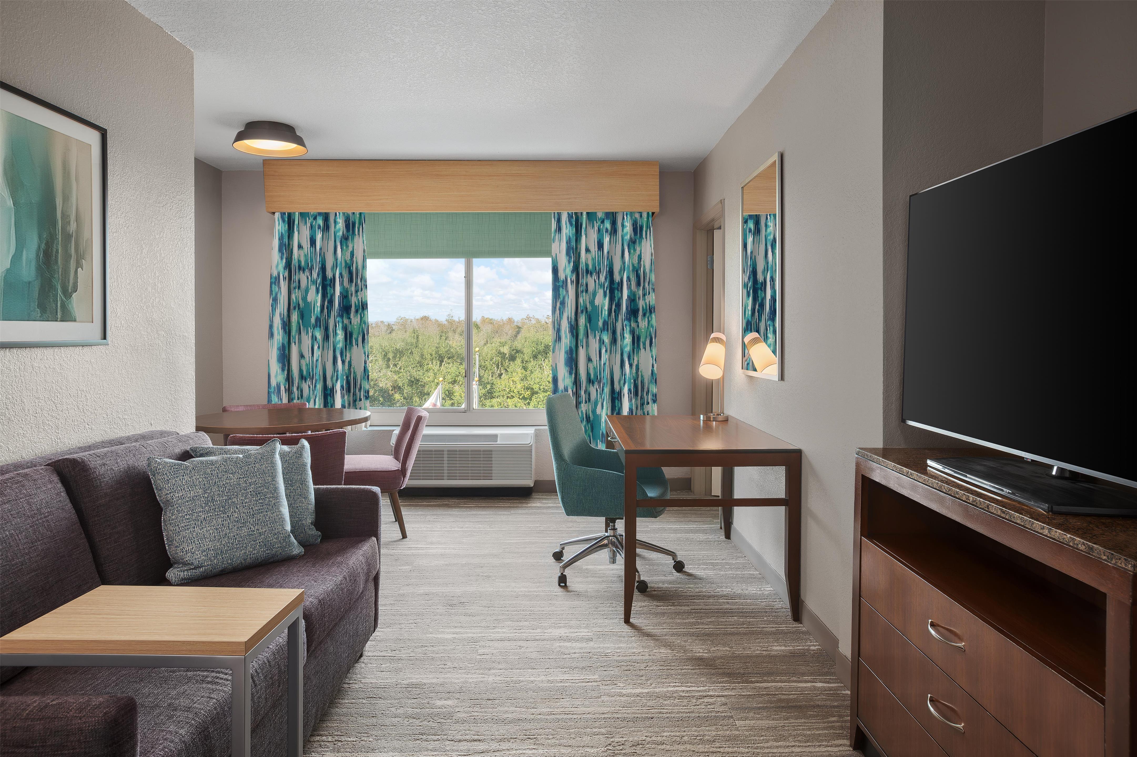 Guest room