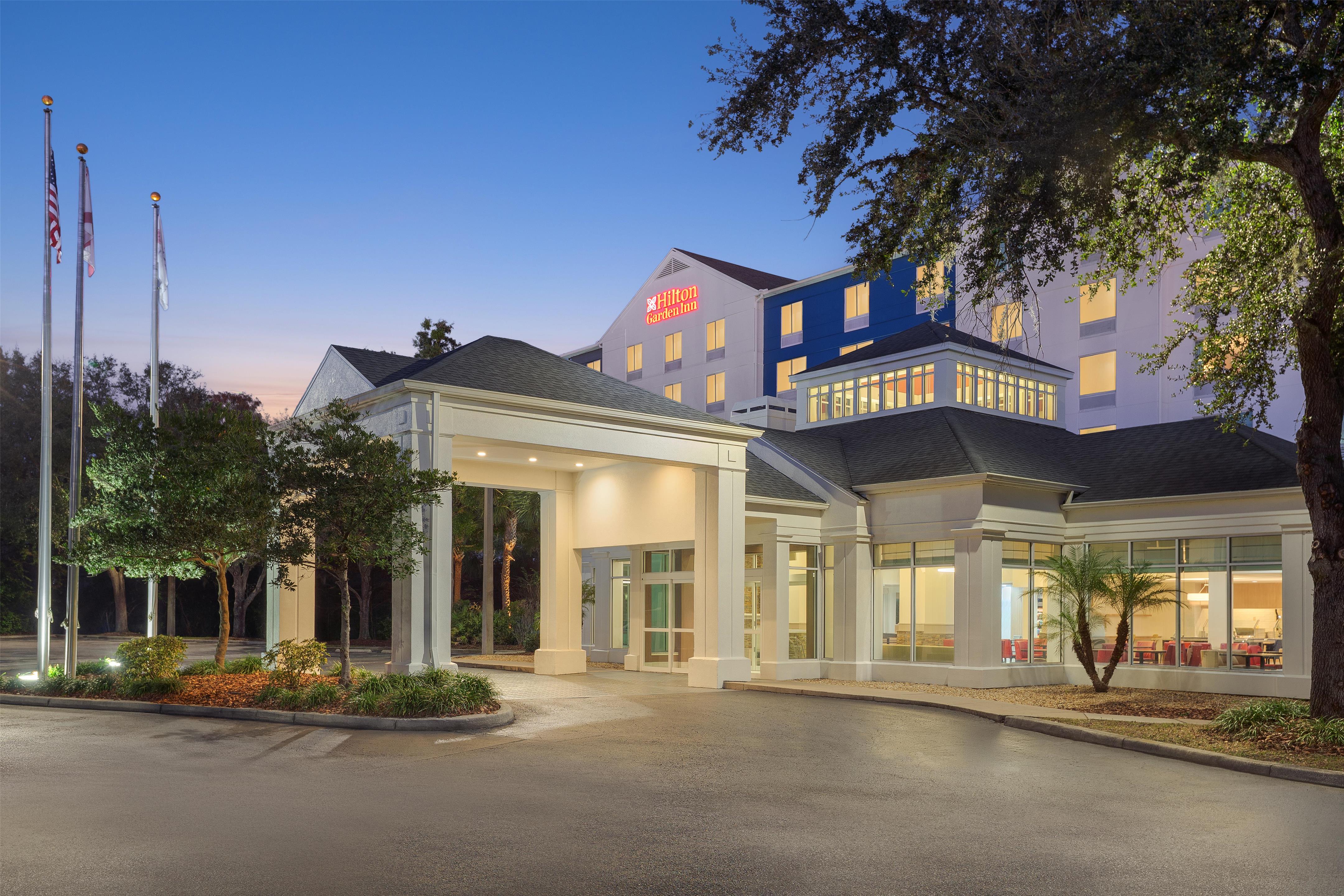 Exterior | Hilton Garden Inn Tampa North Busch Gardens
