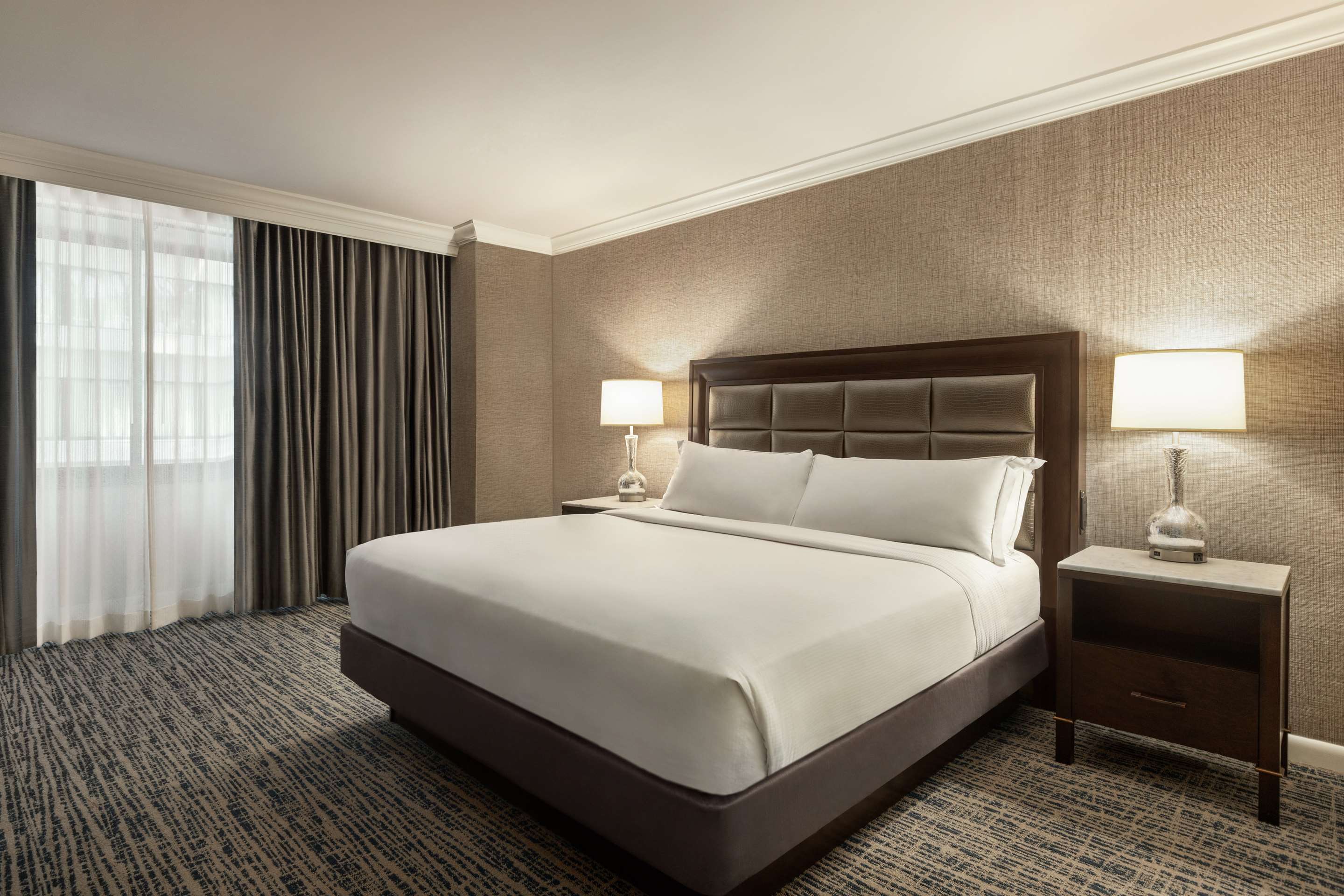Guest room