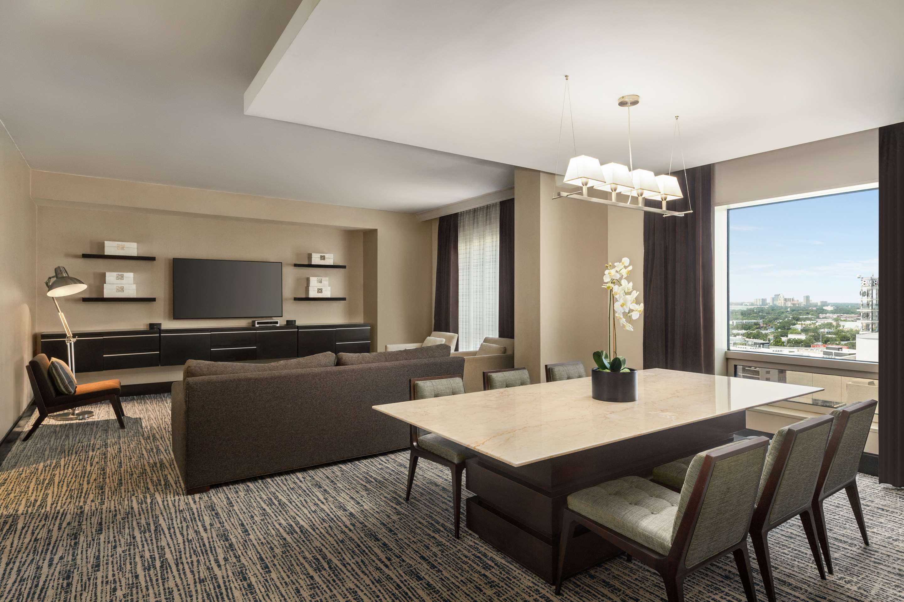 Guest room