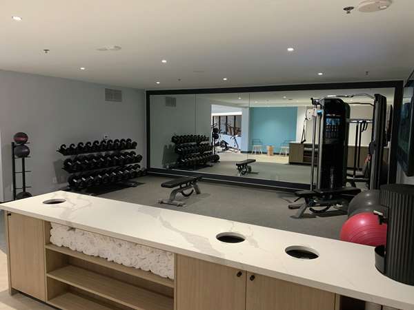 Fitness/ Exercise Room - DoubleTree Suites by Hilton Hotel Tampa Bay