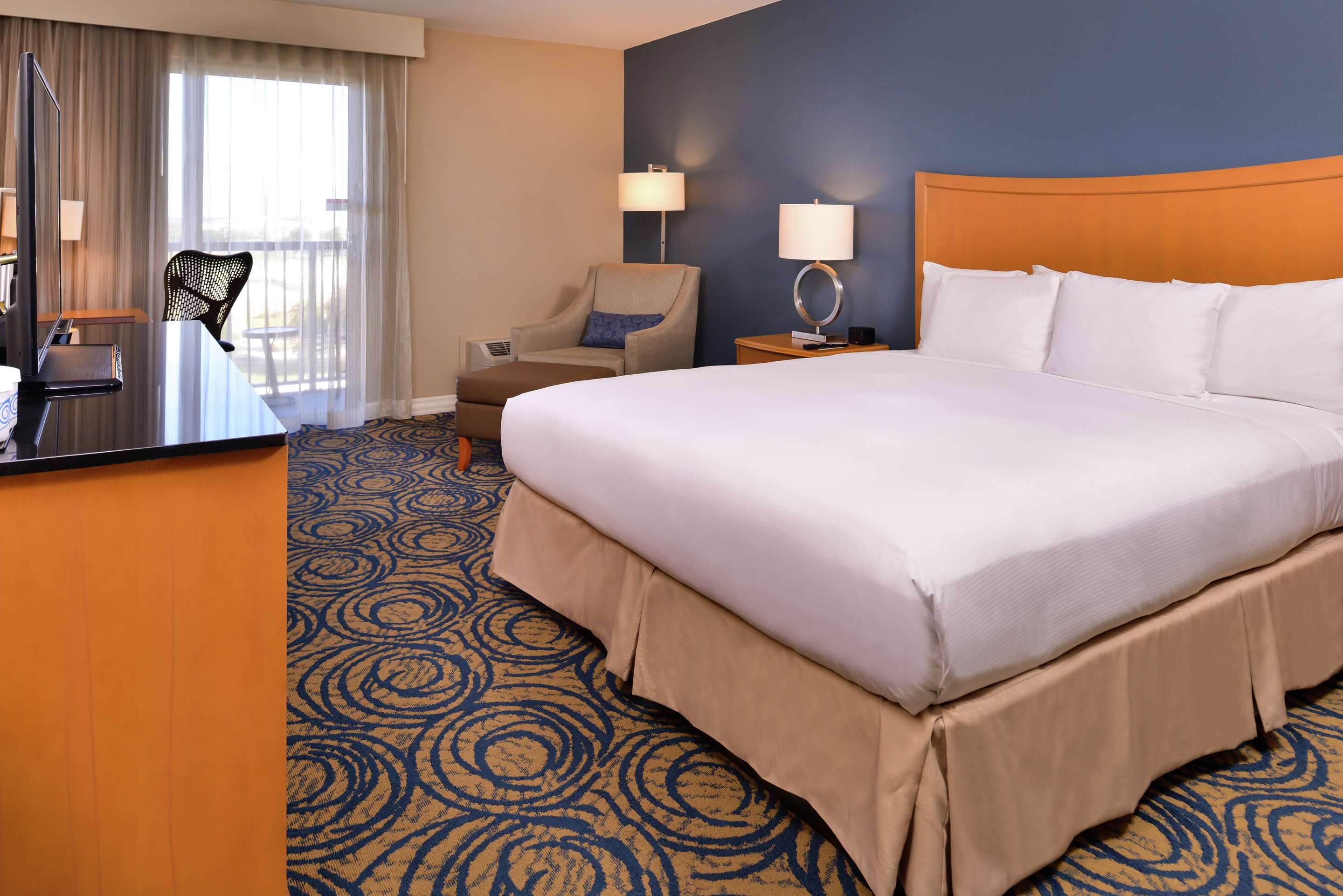 Guest room