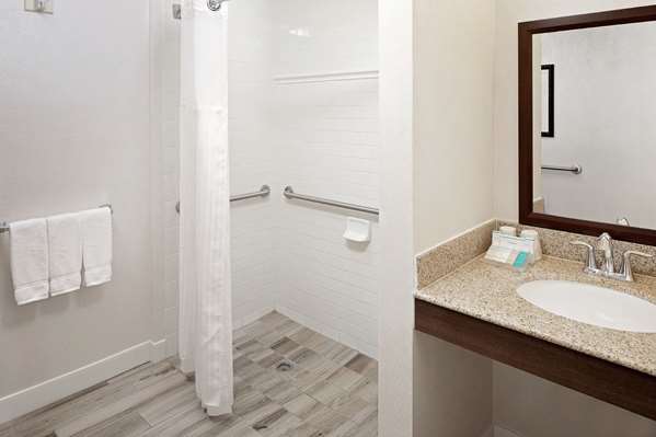  - Hilton Garden Inn Historic District Tampa - I-4, Exit 1