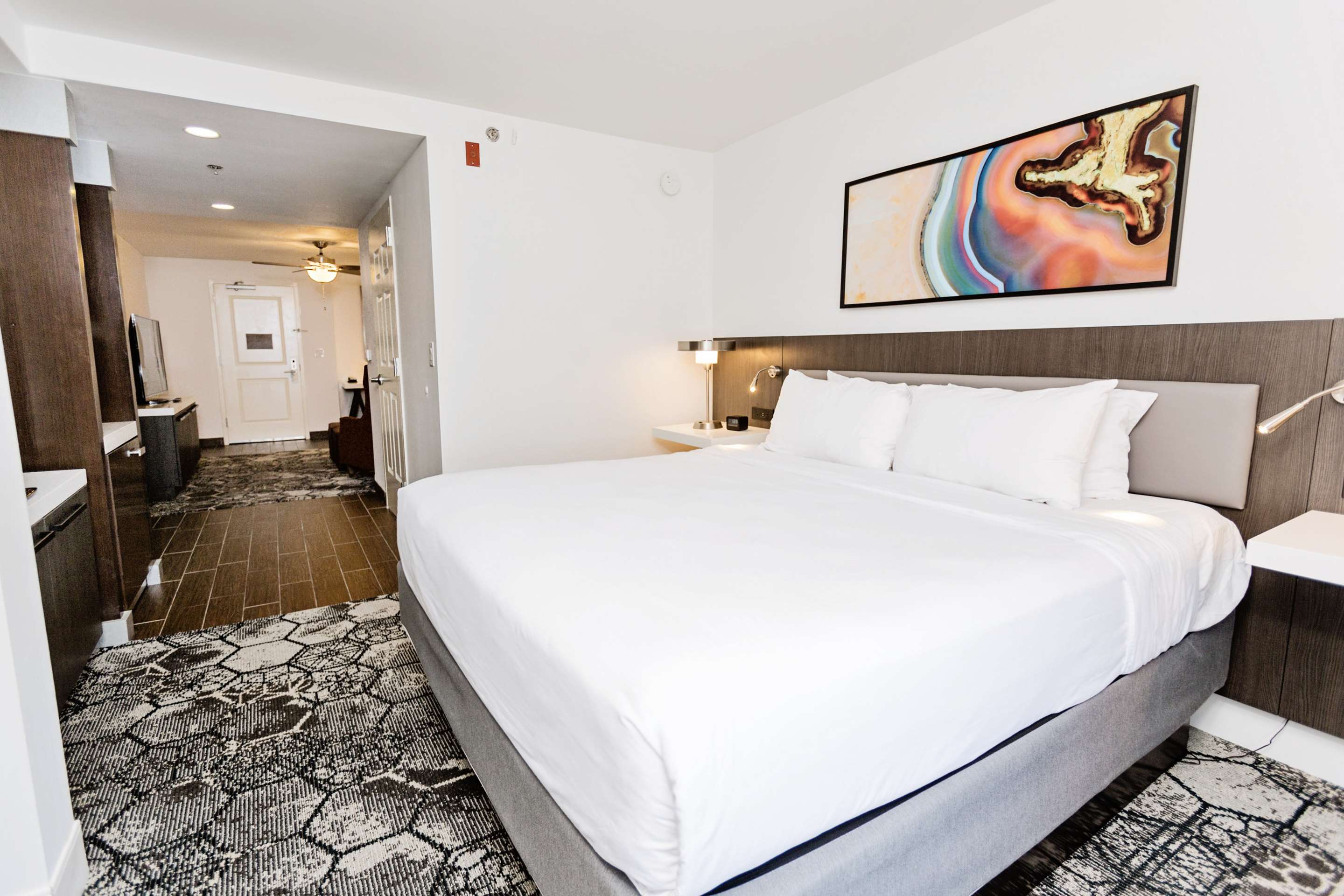 Guest room