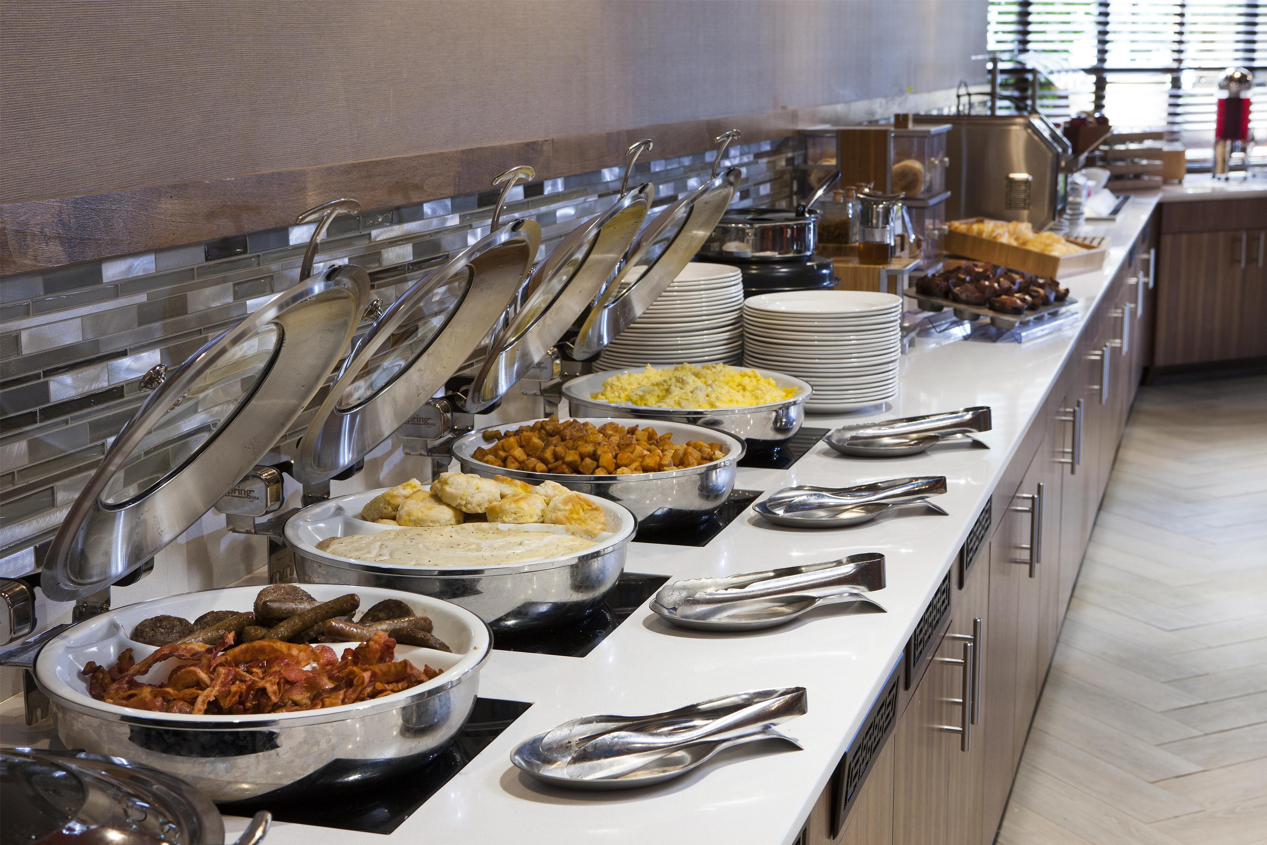 Restaurant | DoubleTree by Hilton Hotel Johnson City