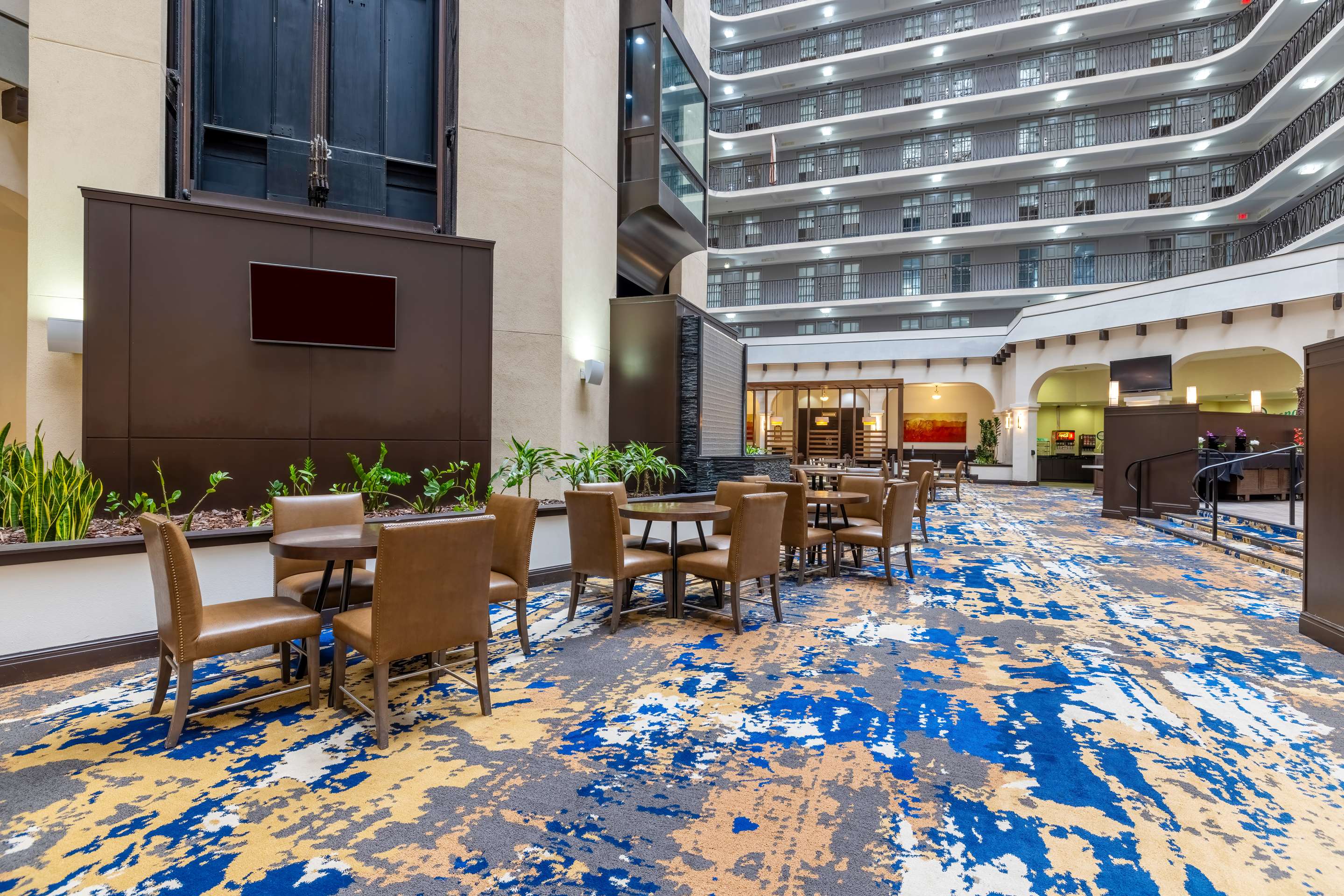 Lobby | Embassy Suites by Hilton Tulsa I-44