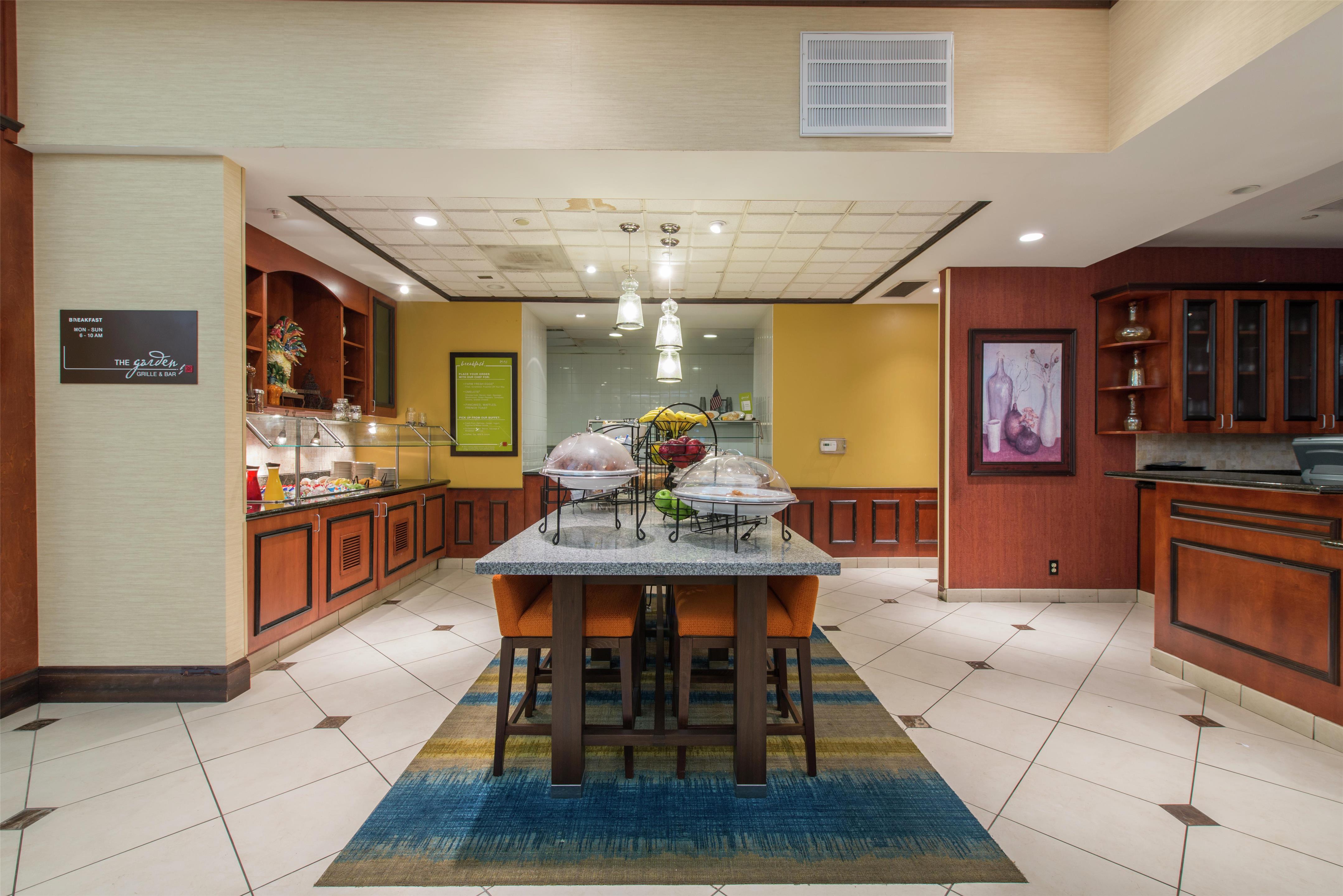 Restaurant | Hilton Garden Inn Tupelo