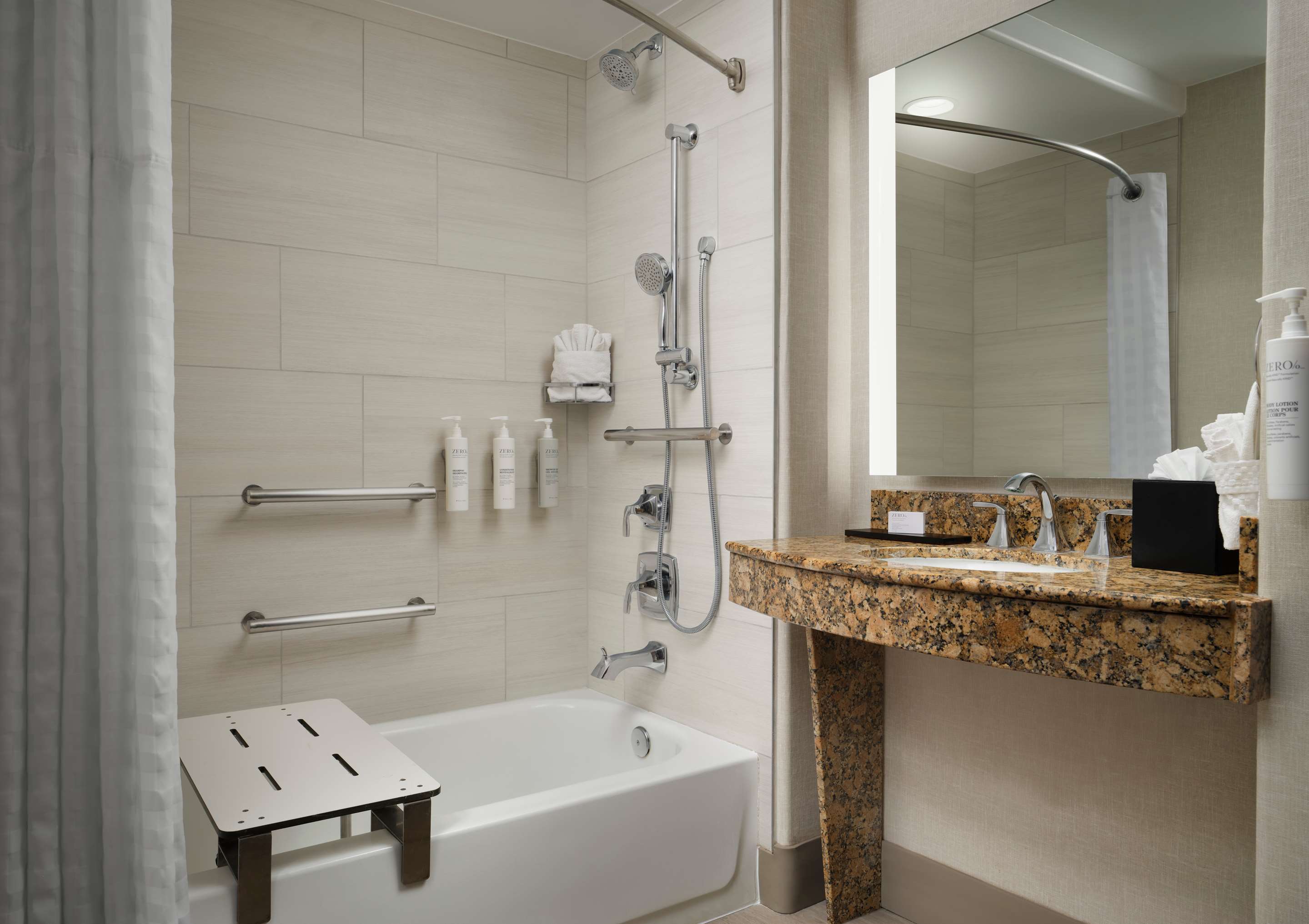 Guest room bath
