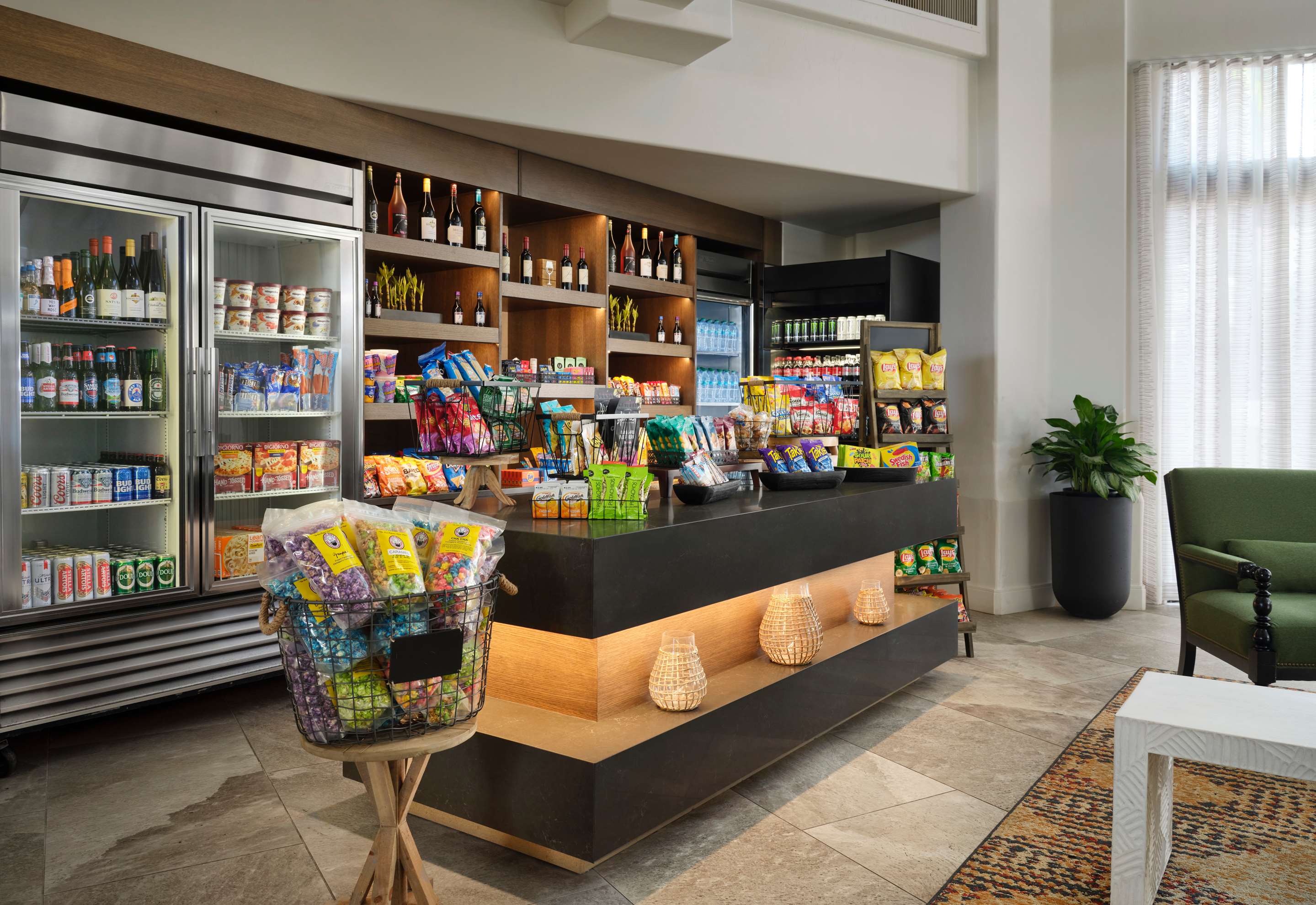 Lobby | Embassy Suites by Hilton Tucson Paloma Village