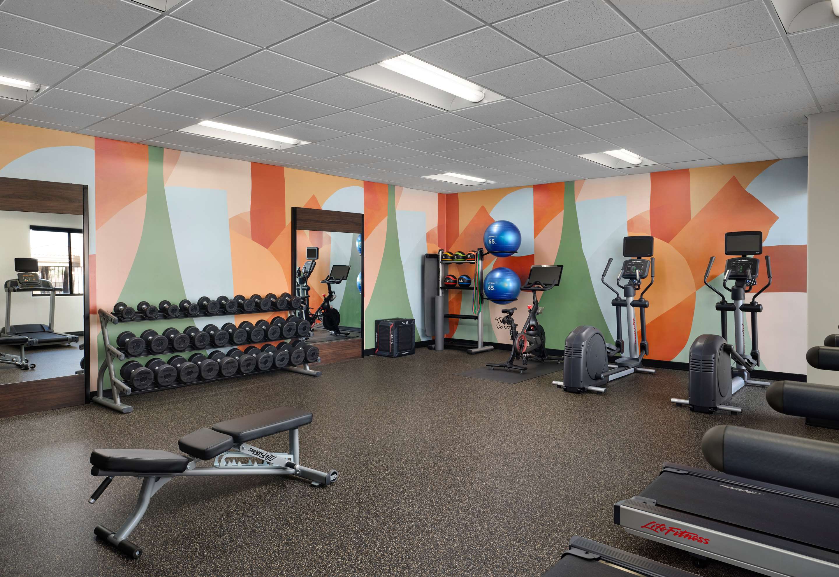 Health club fitness center gym | Embassy Suites by Hilton Tucson Paloma Village