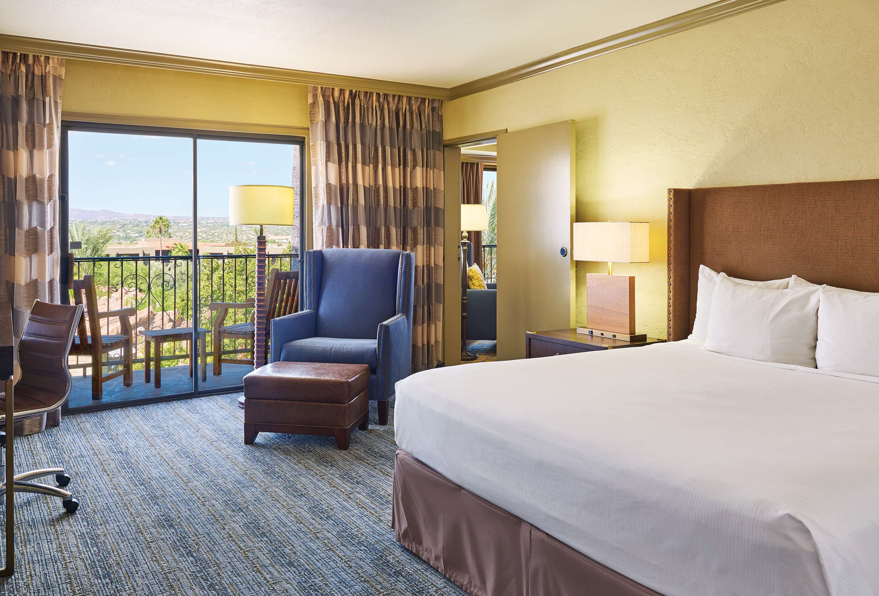 Guest room