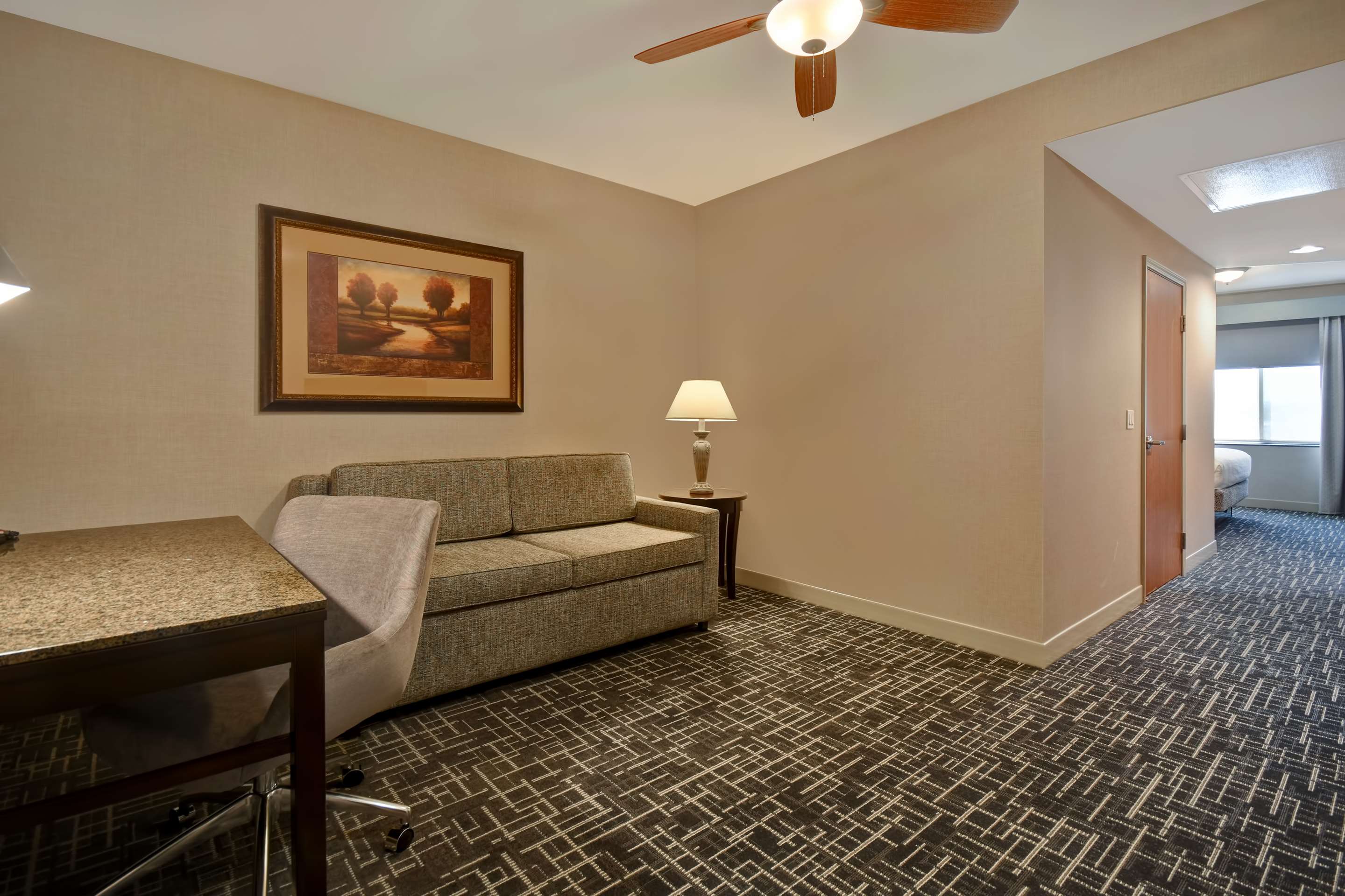 Guest room