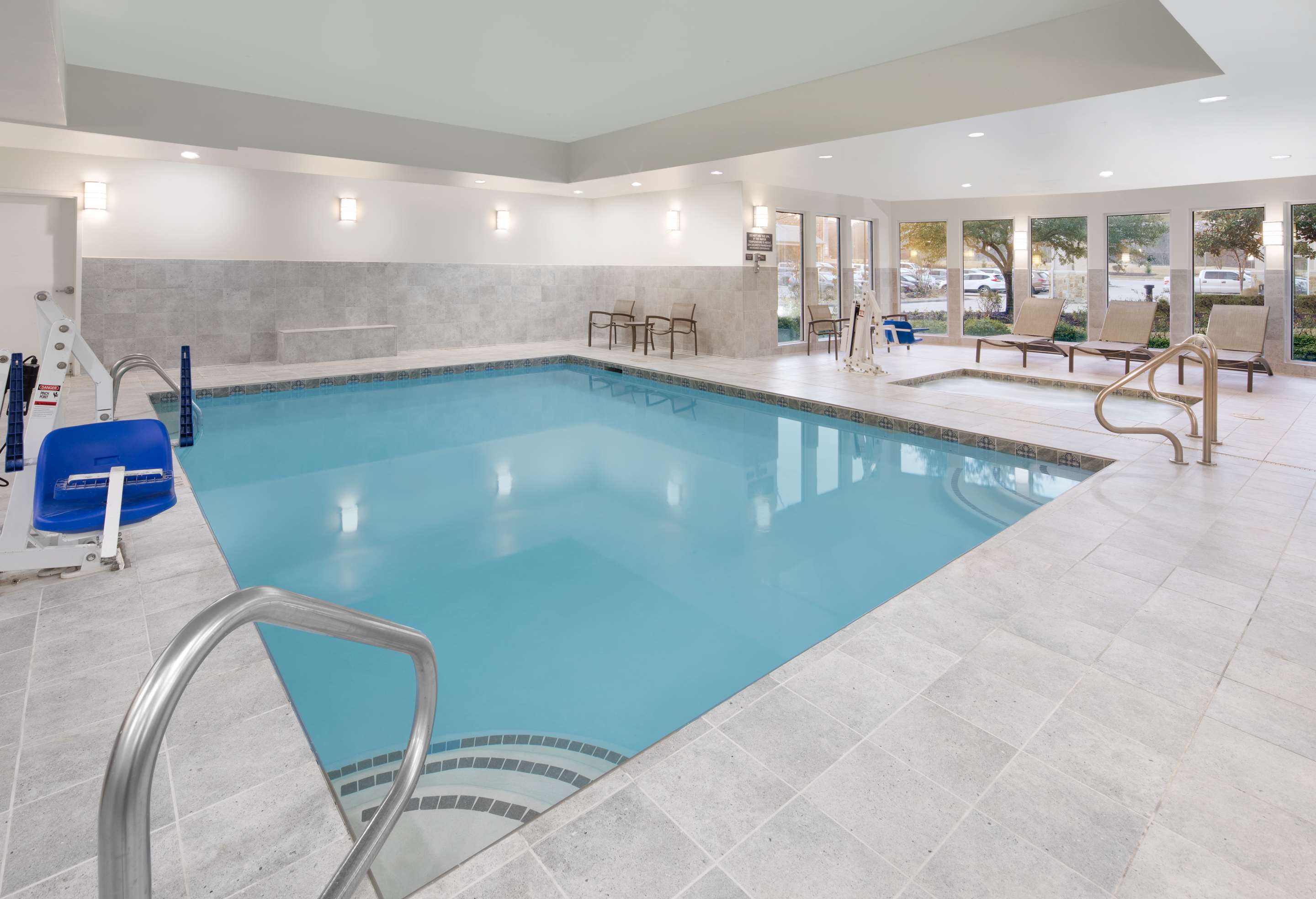 Pool | Hilton Garden Inn Tyler