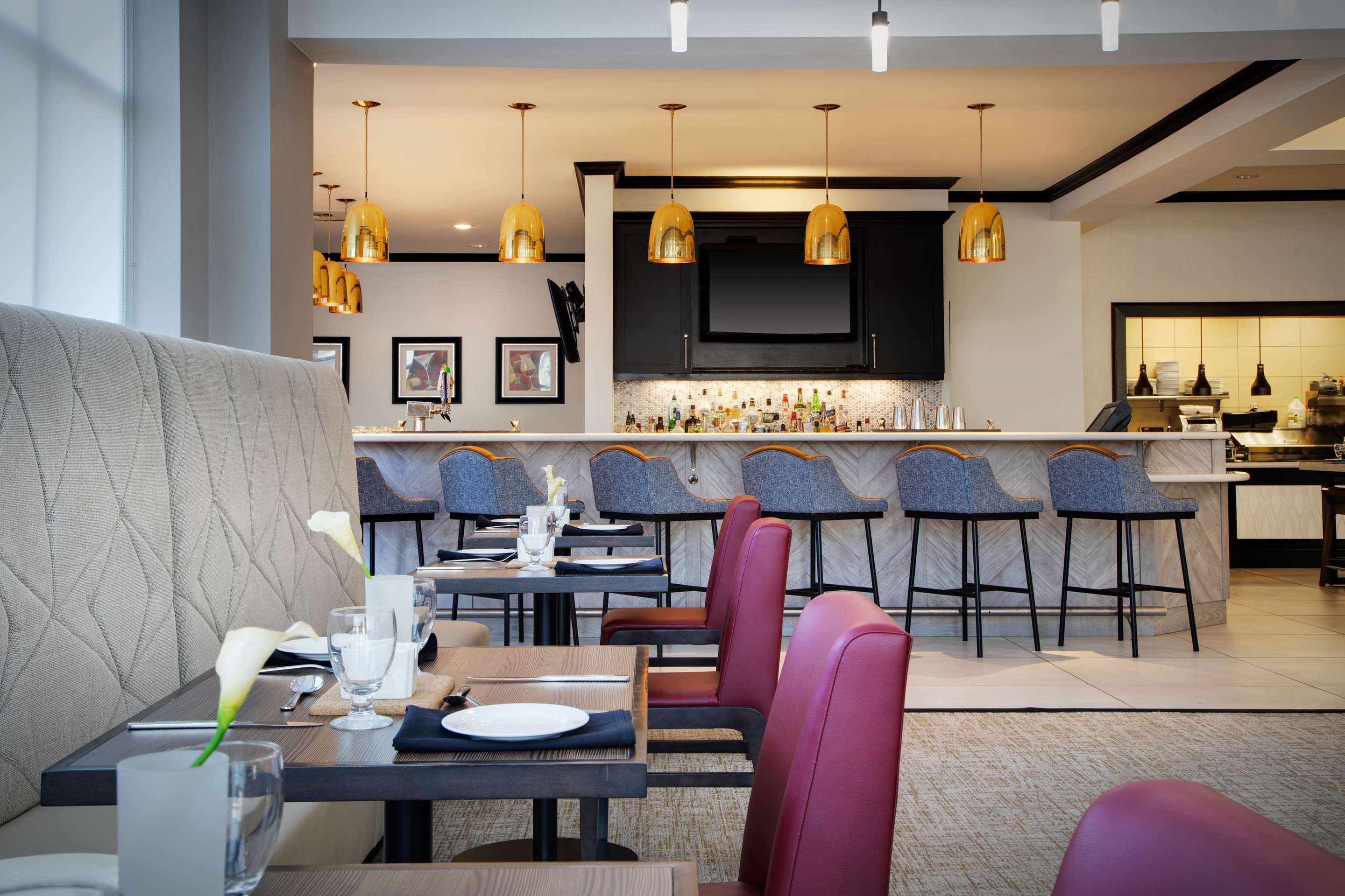 BarLounge | Hilton Garden Inn Tyler