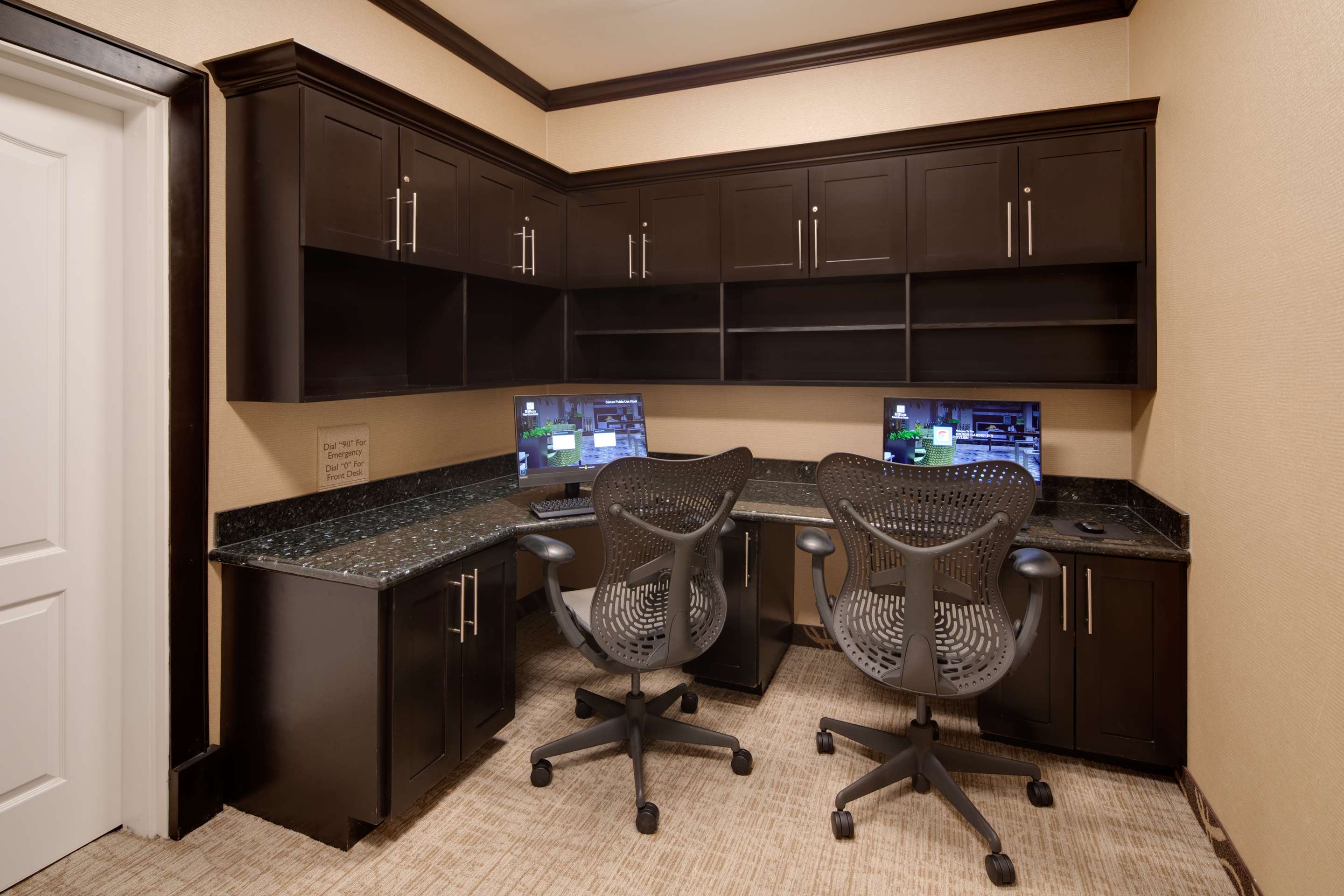 Business Center | Hilton Garden Inn Tyler