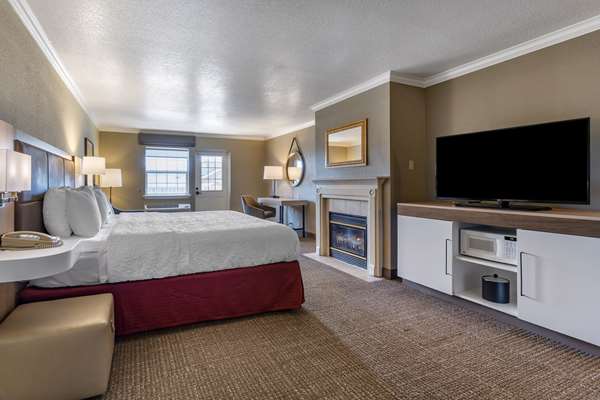  - Hampton Inn Ukiah - US 101, Exit 548