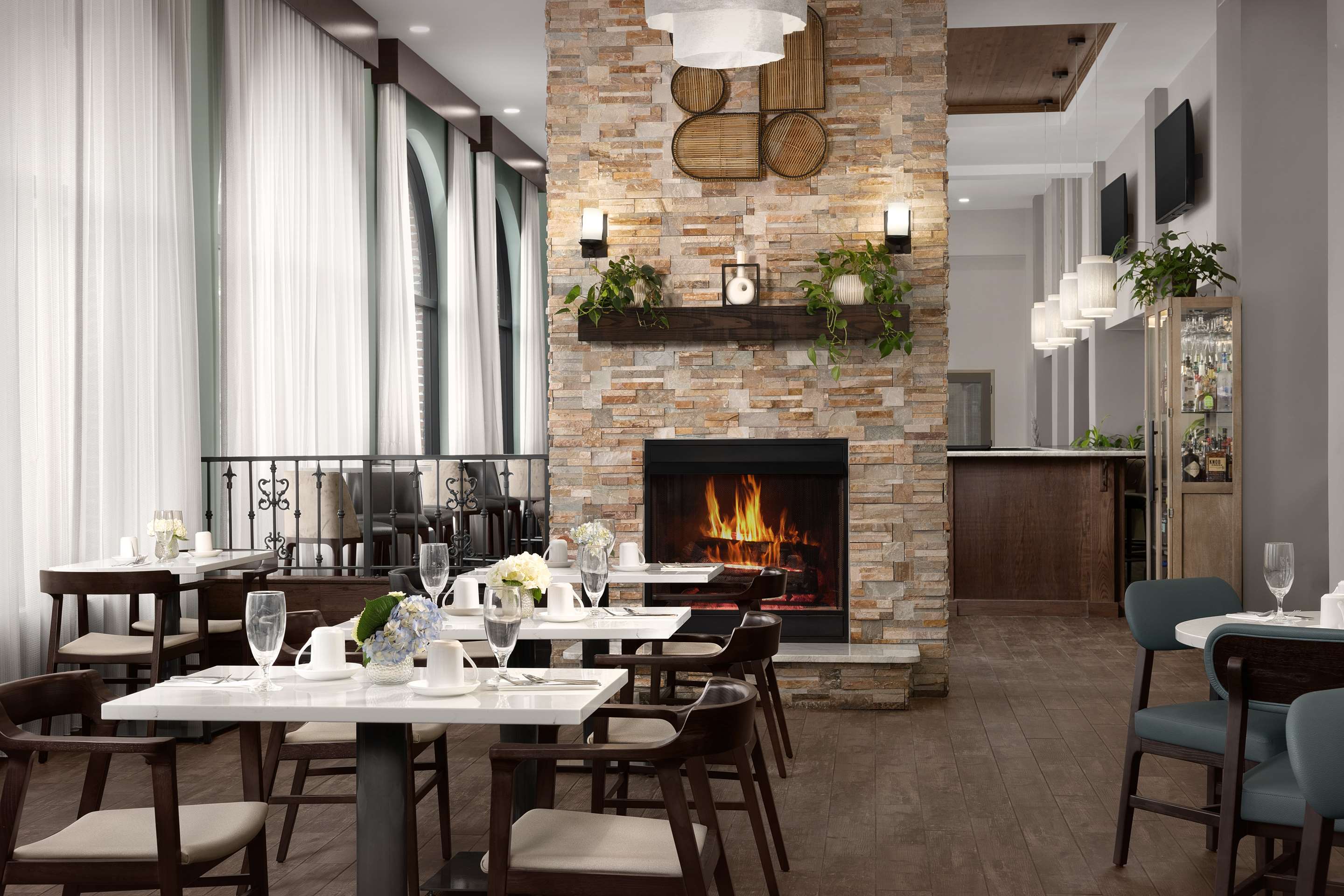 Restaurant | DoubleTree by Hilton Hotel St. Augustine Historic District