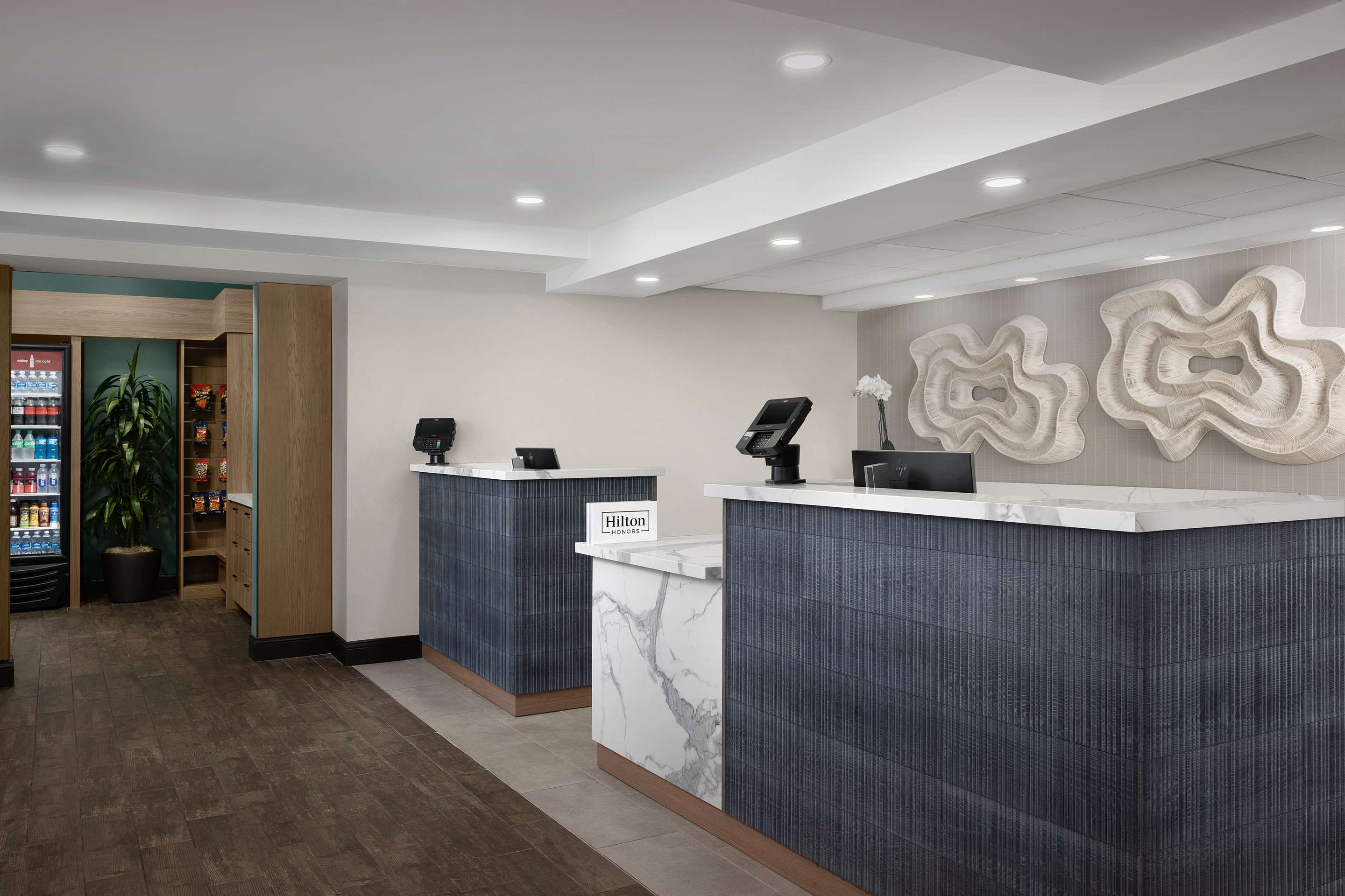 Reception | DoubleTree by Hilton Hotel St. Augustine Historic District