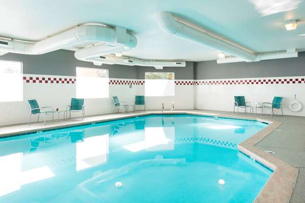 Pool - DoubleTree by Hilton Vancouver - I-205, Exits 28 & 28A