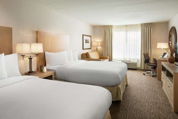  - DoubleTree by Hilton Vancouver - I-205, Exits 28 & 28A