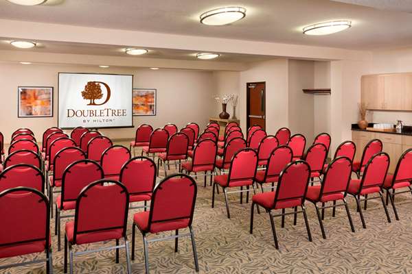  - DoubleTree by Hilton Vancouver - I-205, Exits 28 & 28A